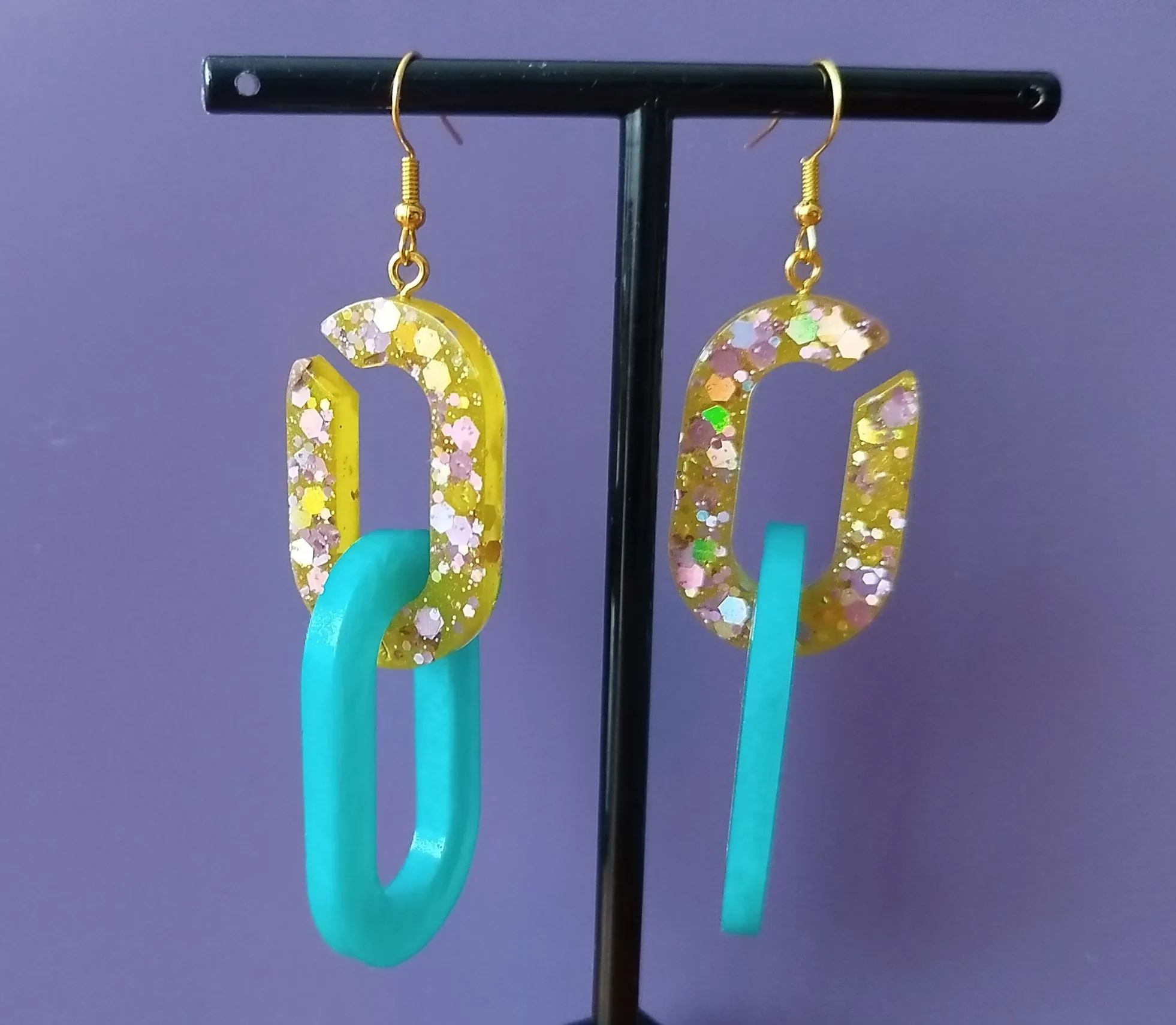 Pendientes resina epoxi colores