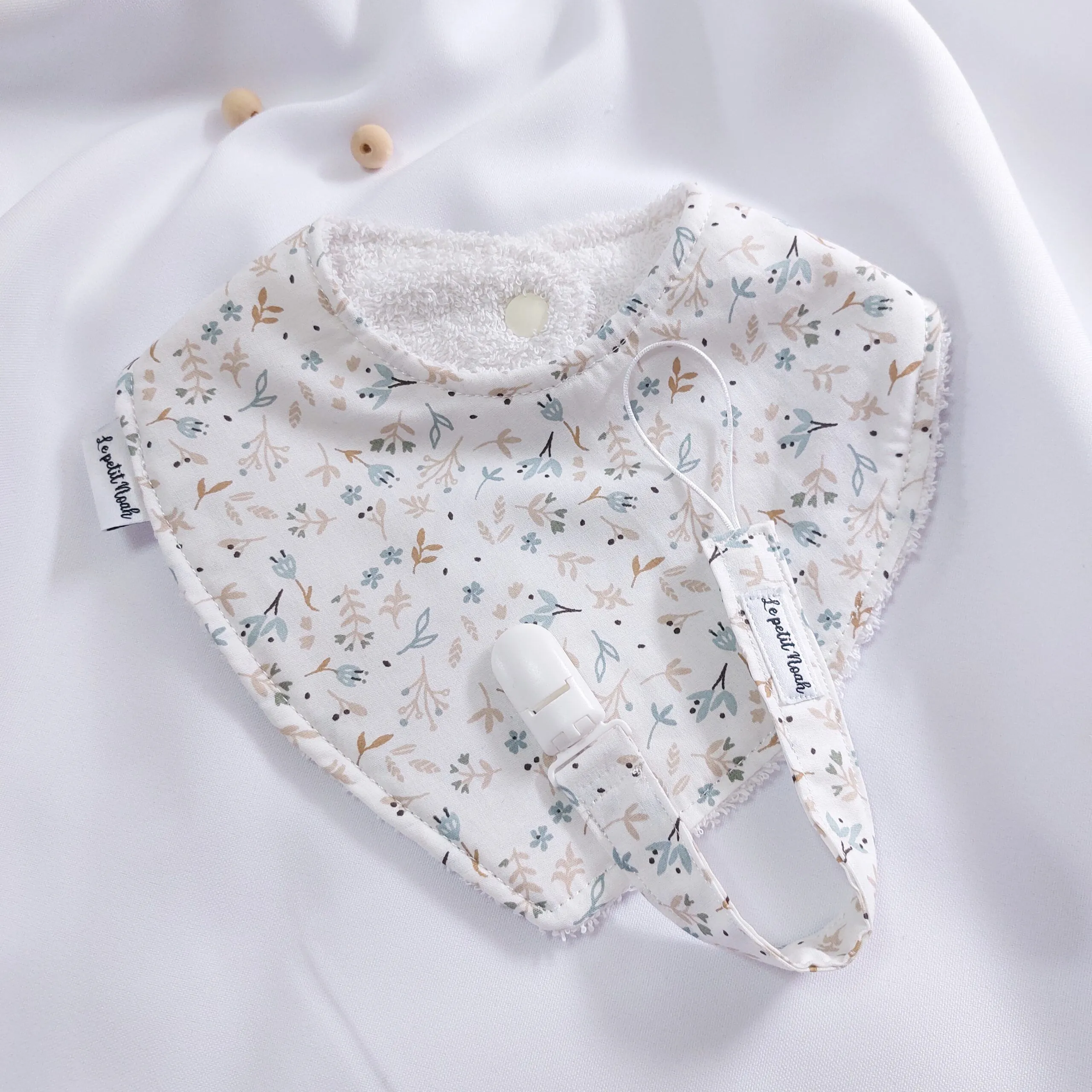Conjunto Babero  Chupetero