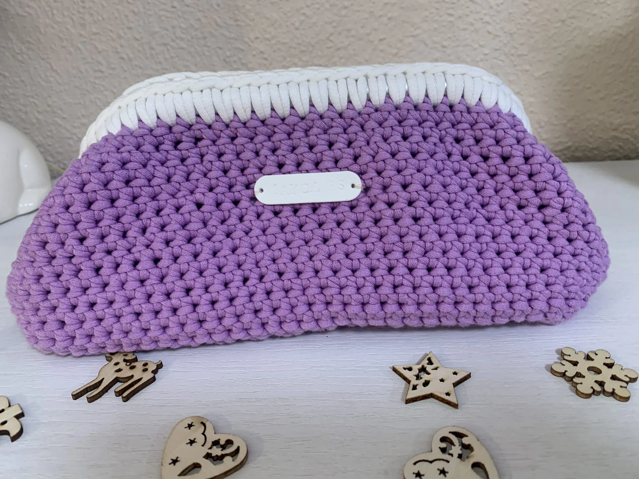 Neceser / cosmetiquera a crochet