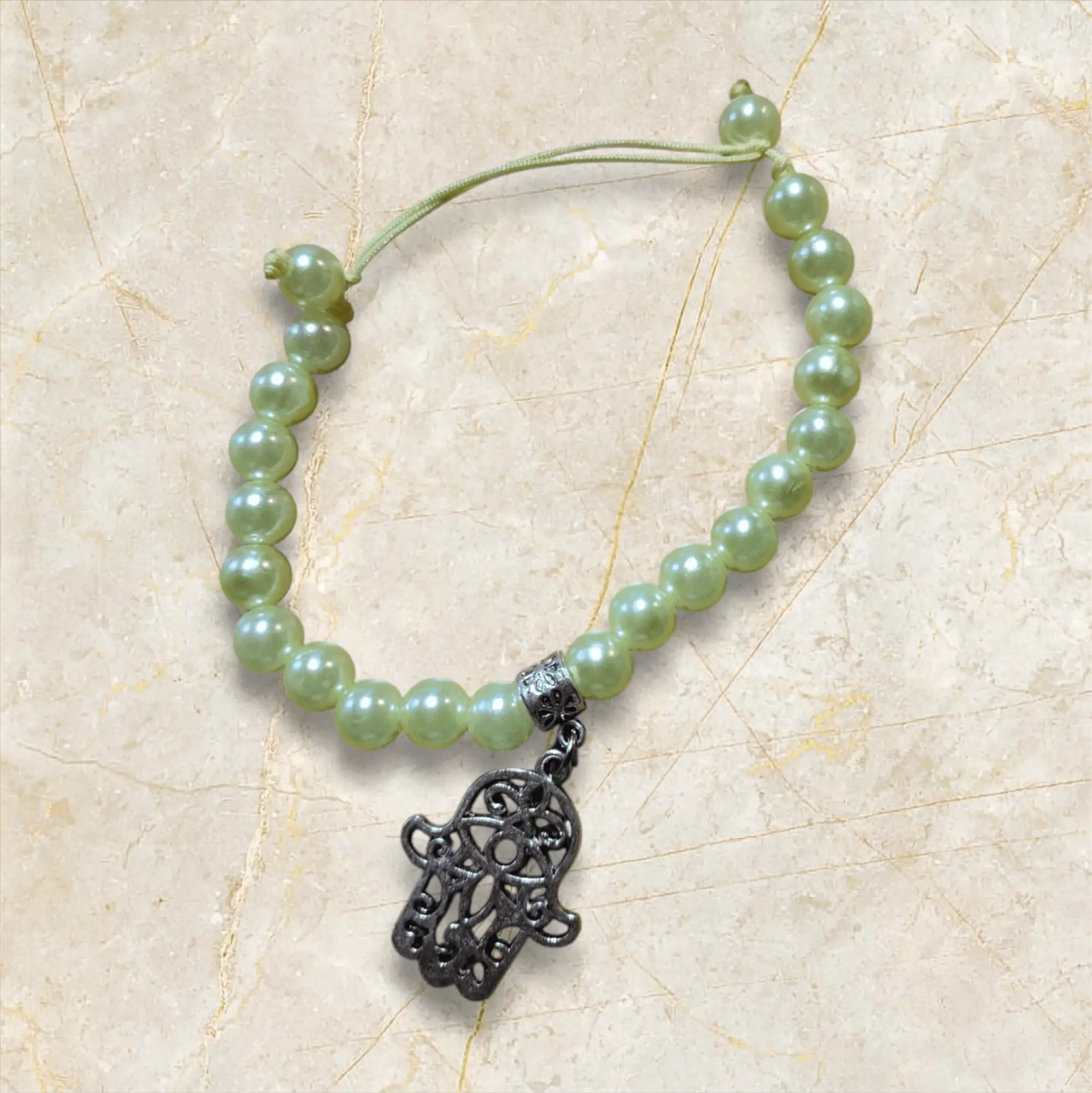 Pulsera con Mano de Fátima – Protección hecha a mano