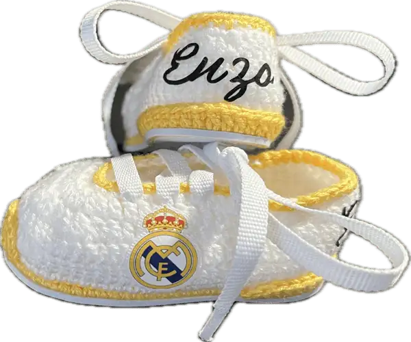 Patucos de Fútbol para bebé del equipo de los Blancos de Madrid (detalles en amarillo) personalizado - Imagen 3