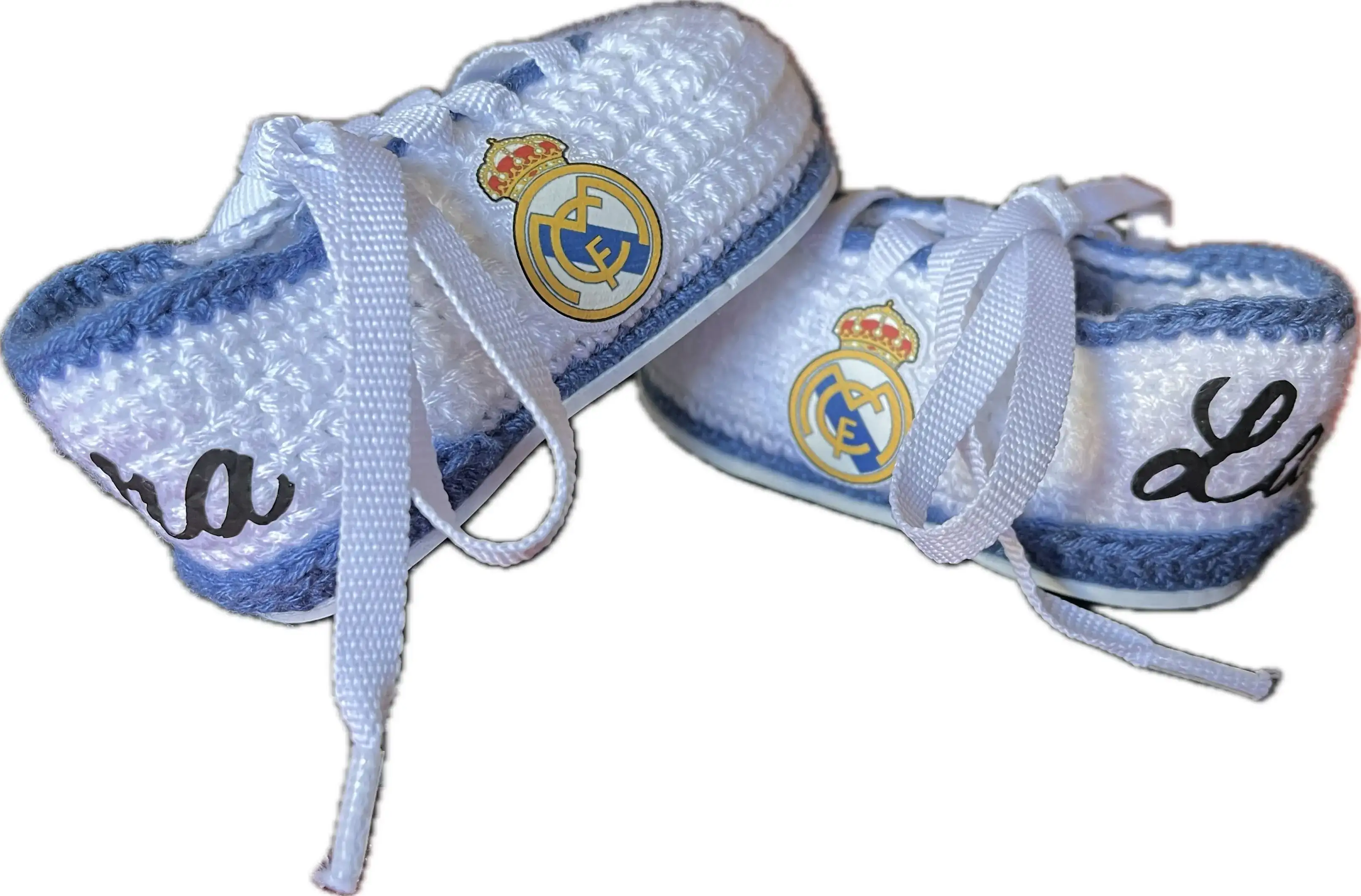 Patucos de fútbol para bebé del equipo de los Blancos de Madrid (detalles en azul), personalizados - Imagen 3