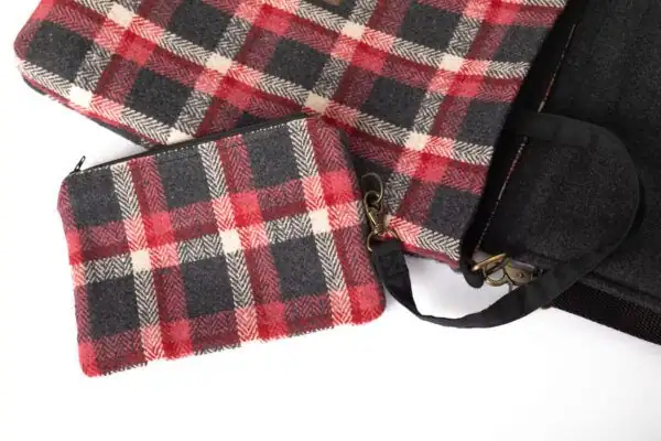 Bolso tic tac cuadros rojo - Imagen 3