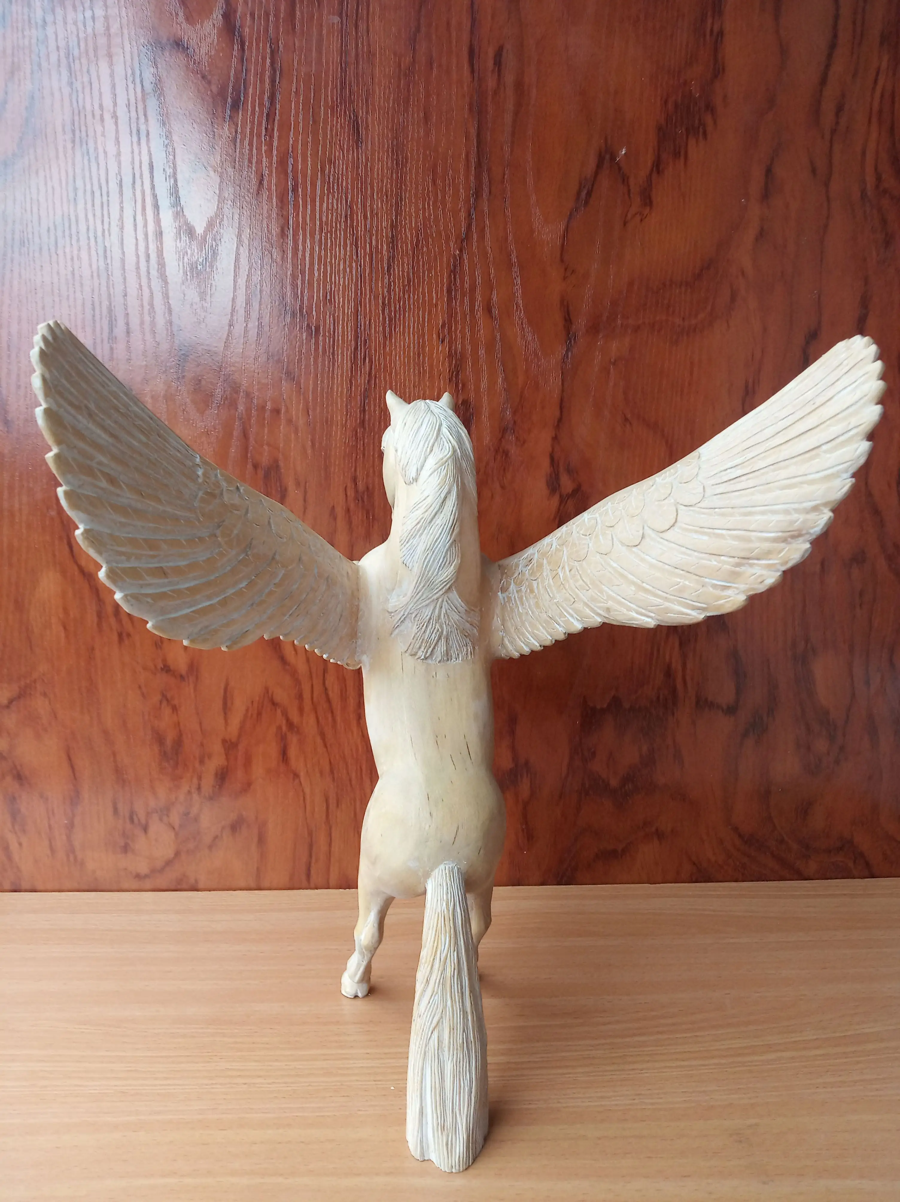 Pegaso de madera - Imagen 2