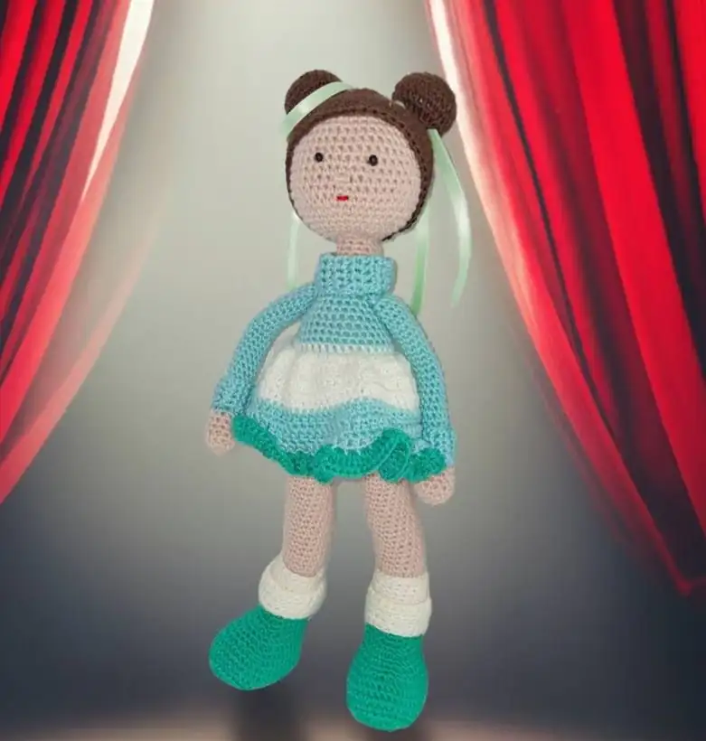 Muñeca Baila Bailarina (vestido verde) - Imagen 2