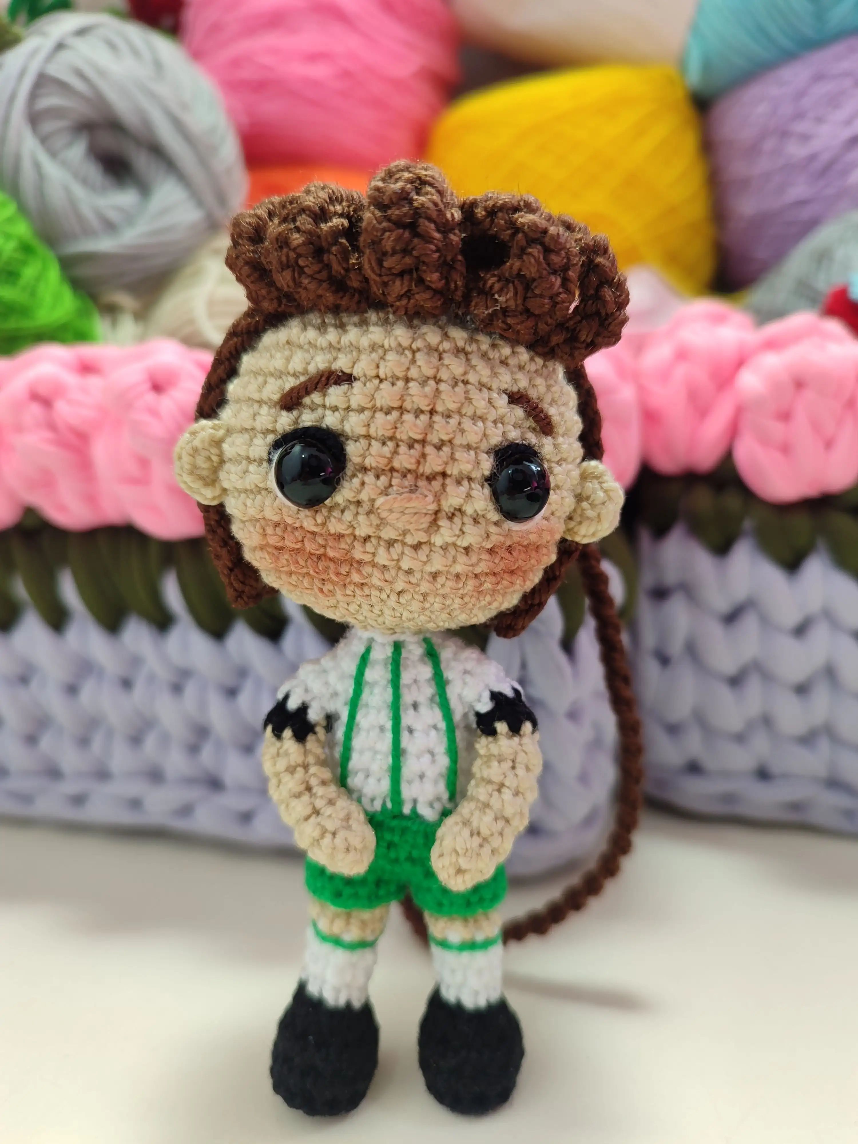 Jugador de fútbol amigurumi personalizado - Imagen 2