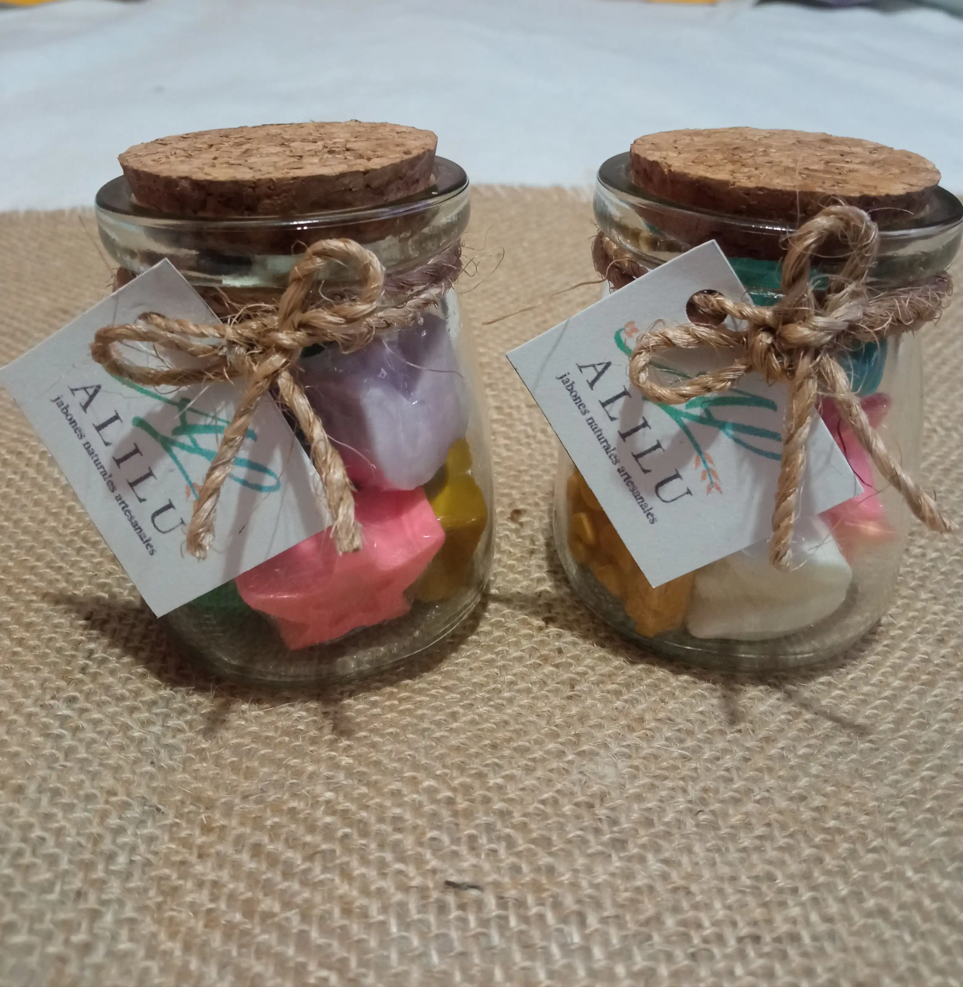 Jabón artesanal y velas aromáticas - Imagen 4