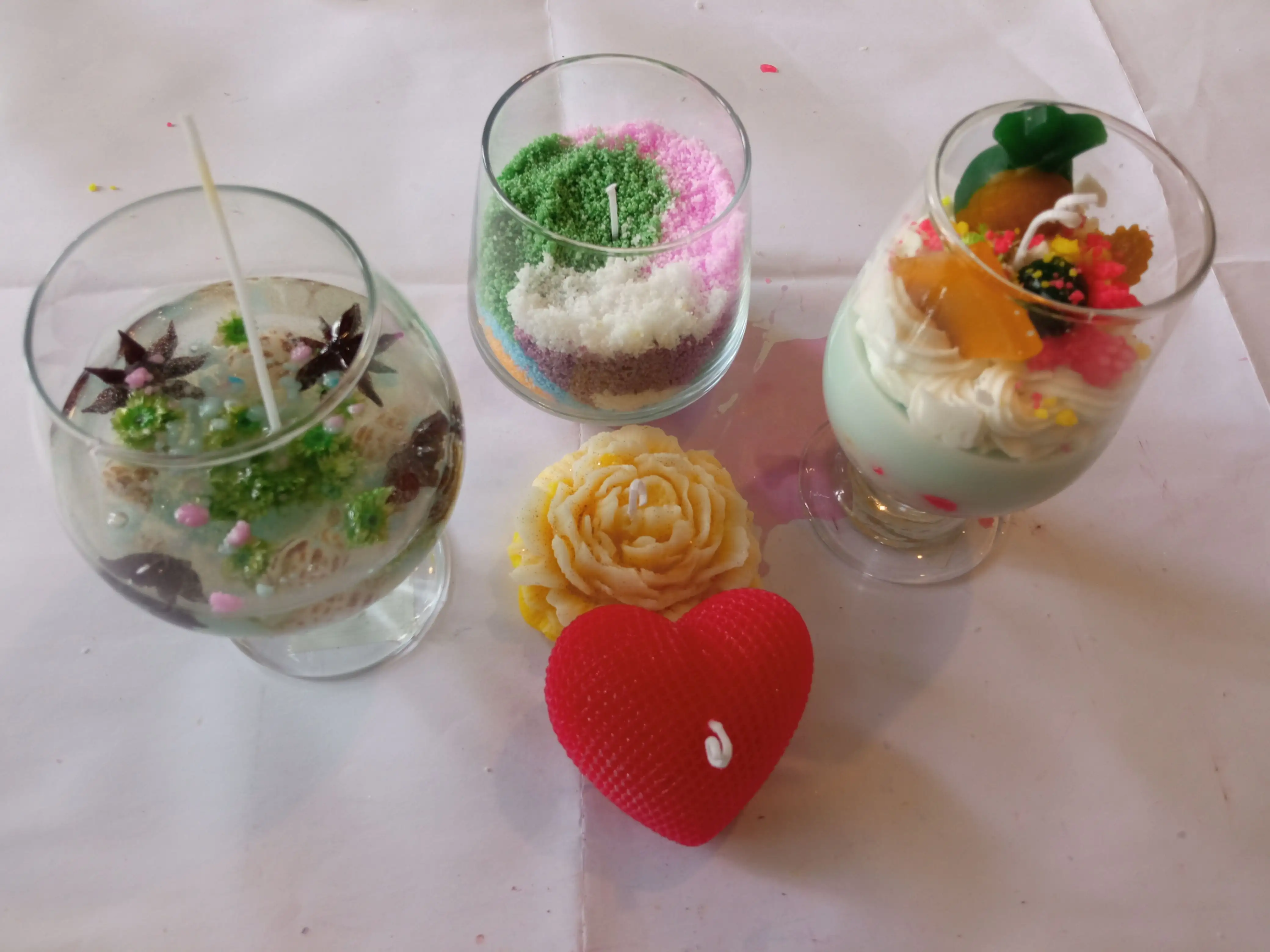 Jabón artesanal y velas aromáticas - Imagen 2