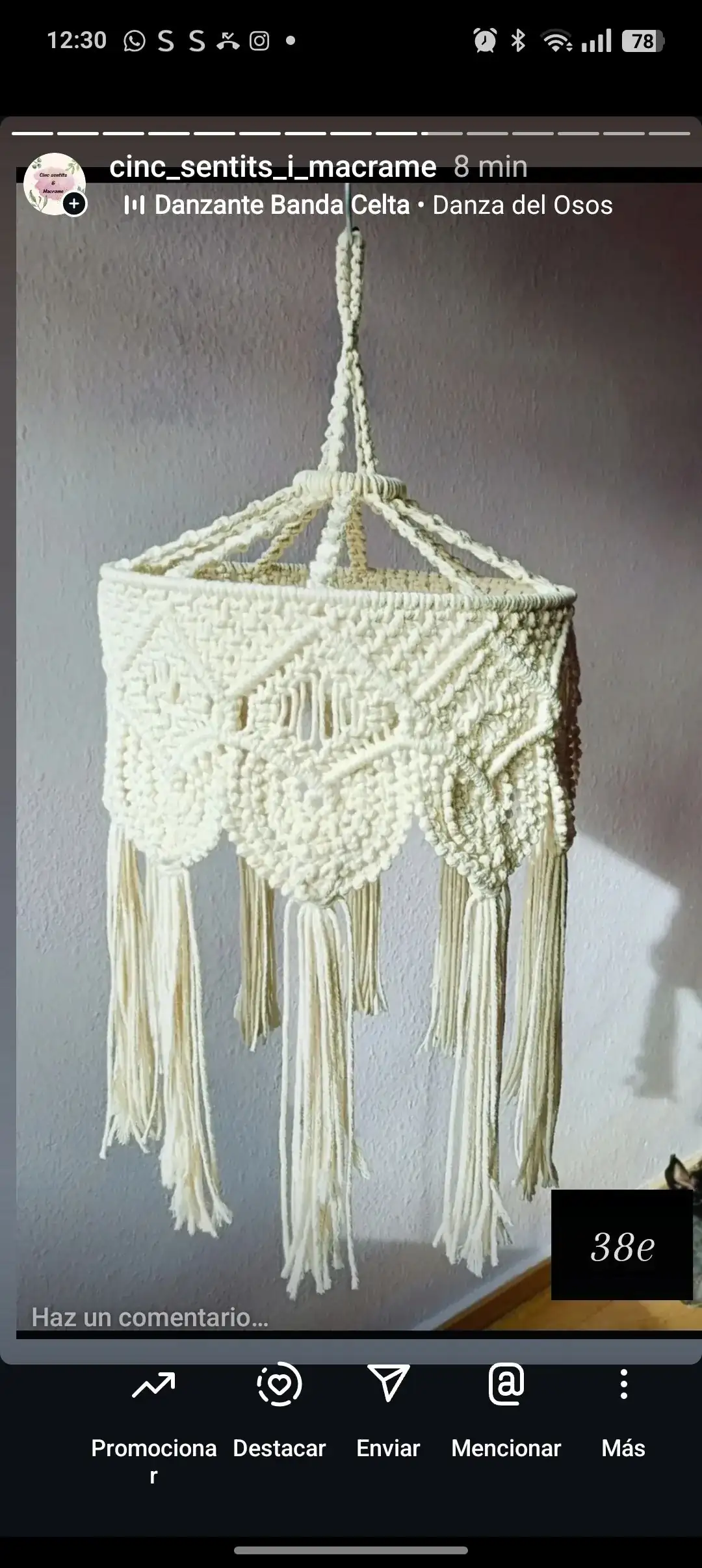 Lámpara en macramé