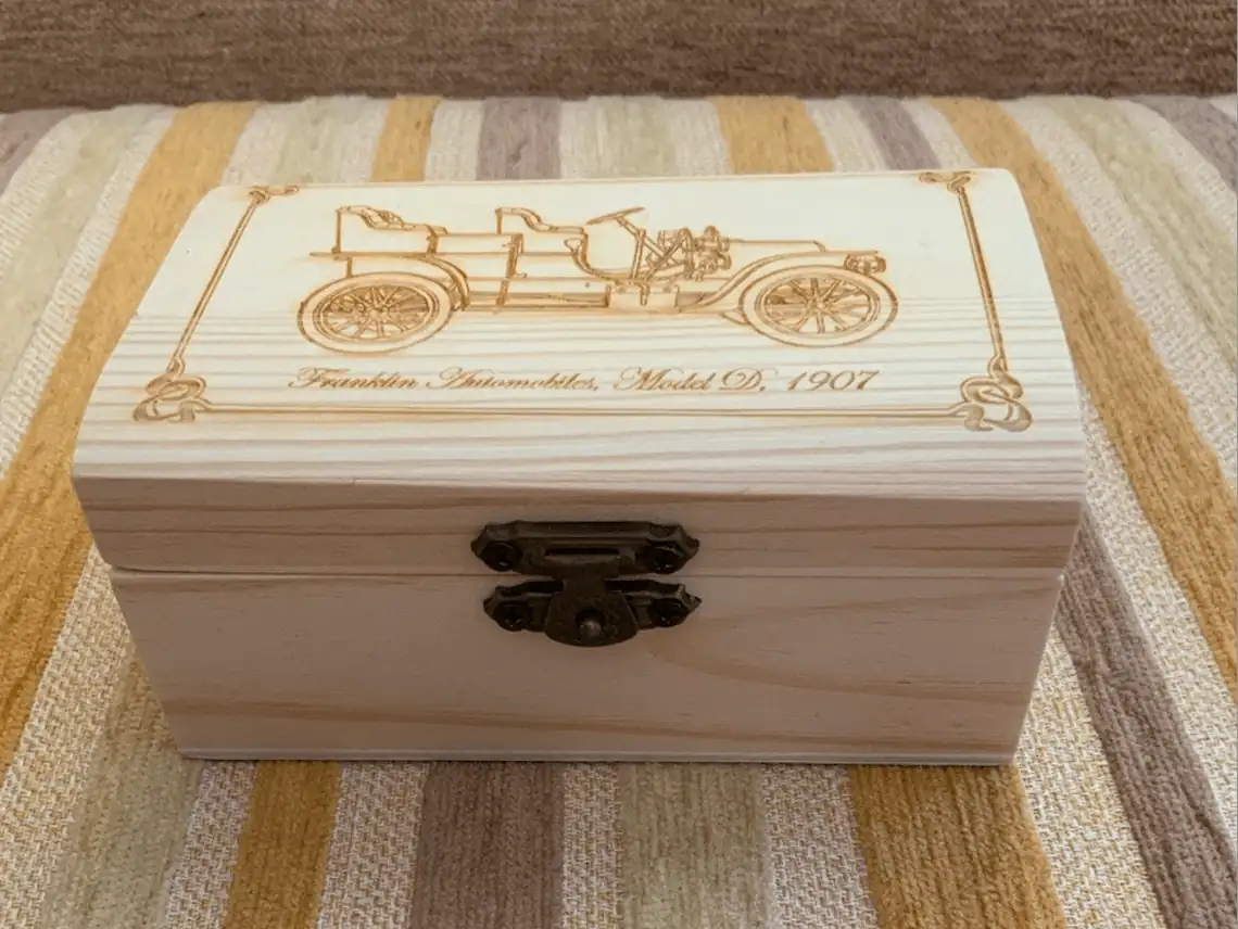 Caja de madera