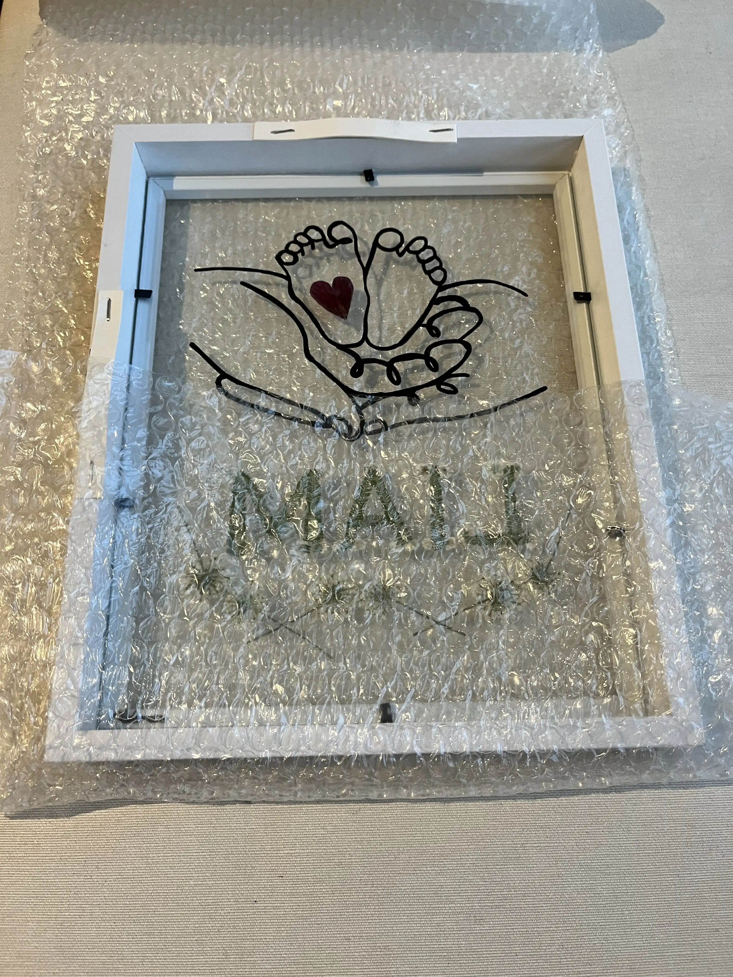 Cuadro personalizado con nombre en flores prensadas - Imagen 5