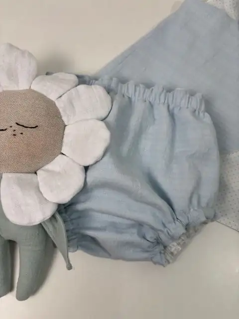 Braguita cubre pañal reversible