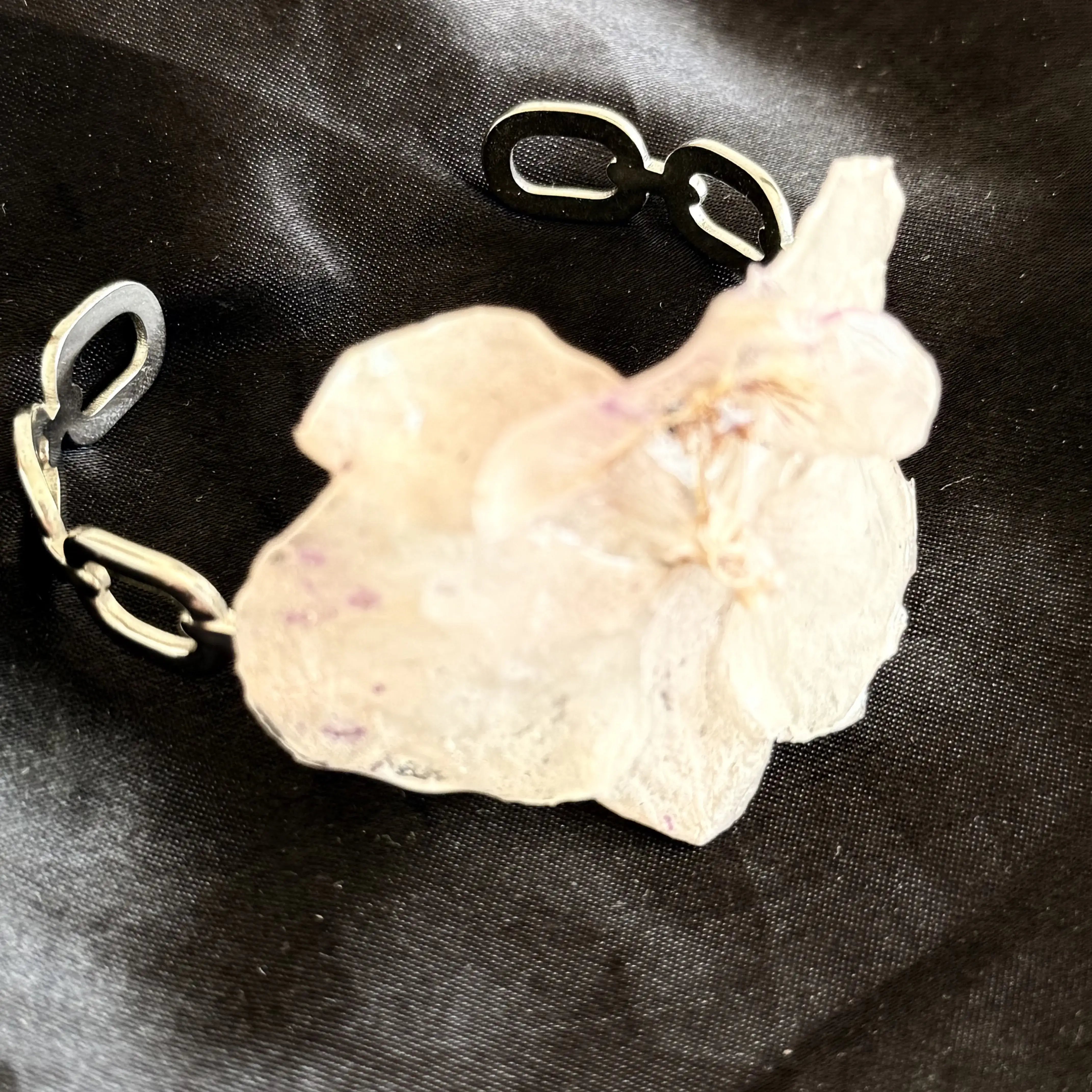 Pulsera /Brazalete con orquídea natural - Imagen 2