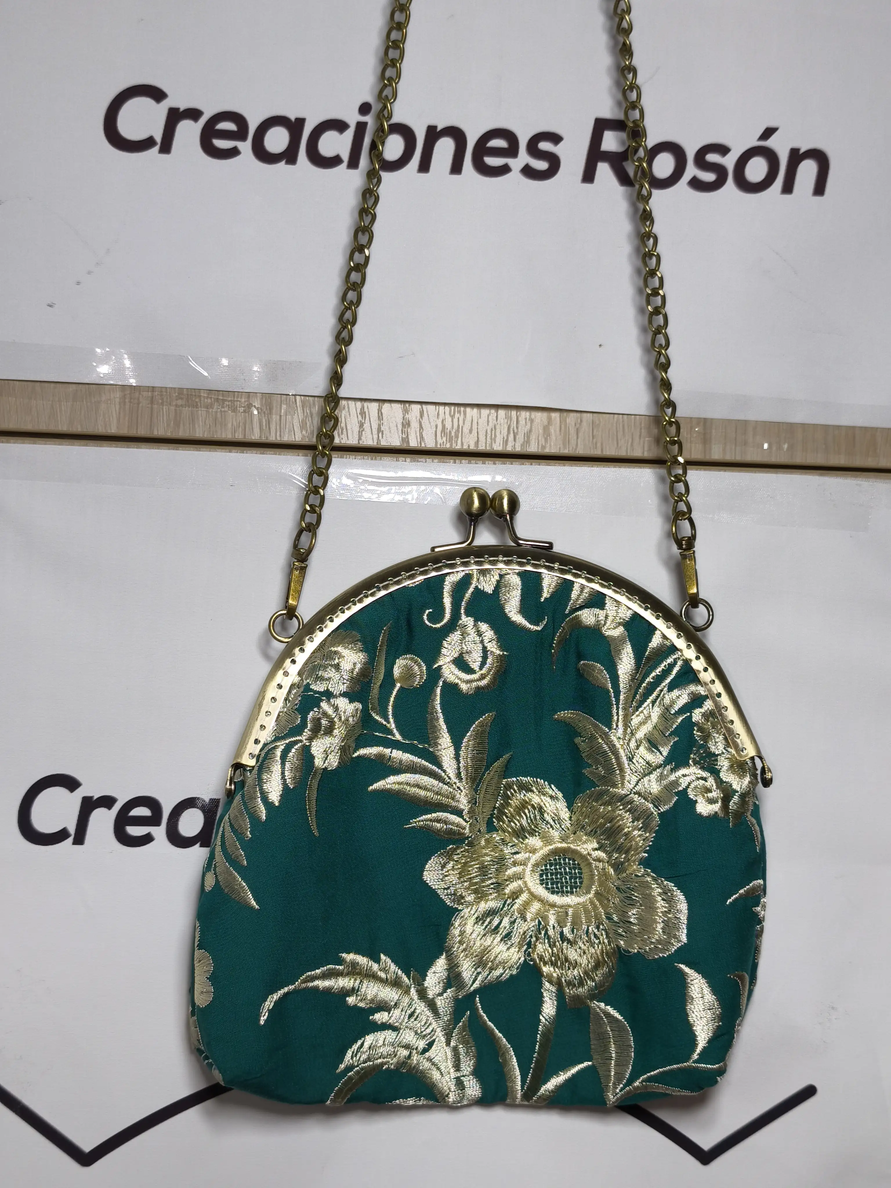 Bolsos bordados - Imagen 3