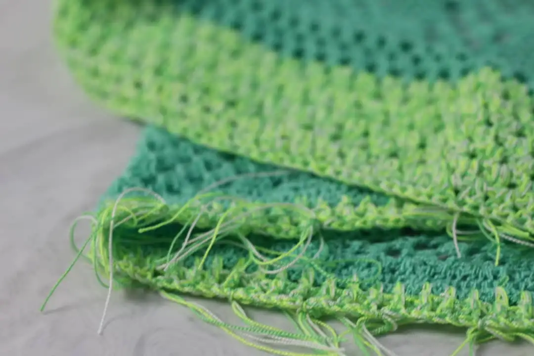 Chal tejido en crochet para dama - Imagen 2