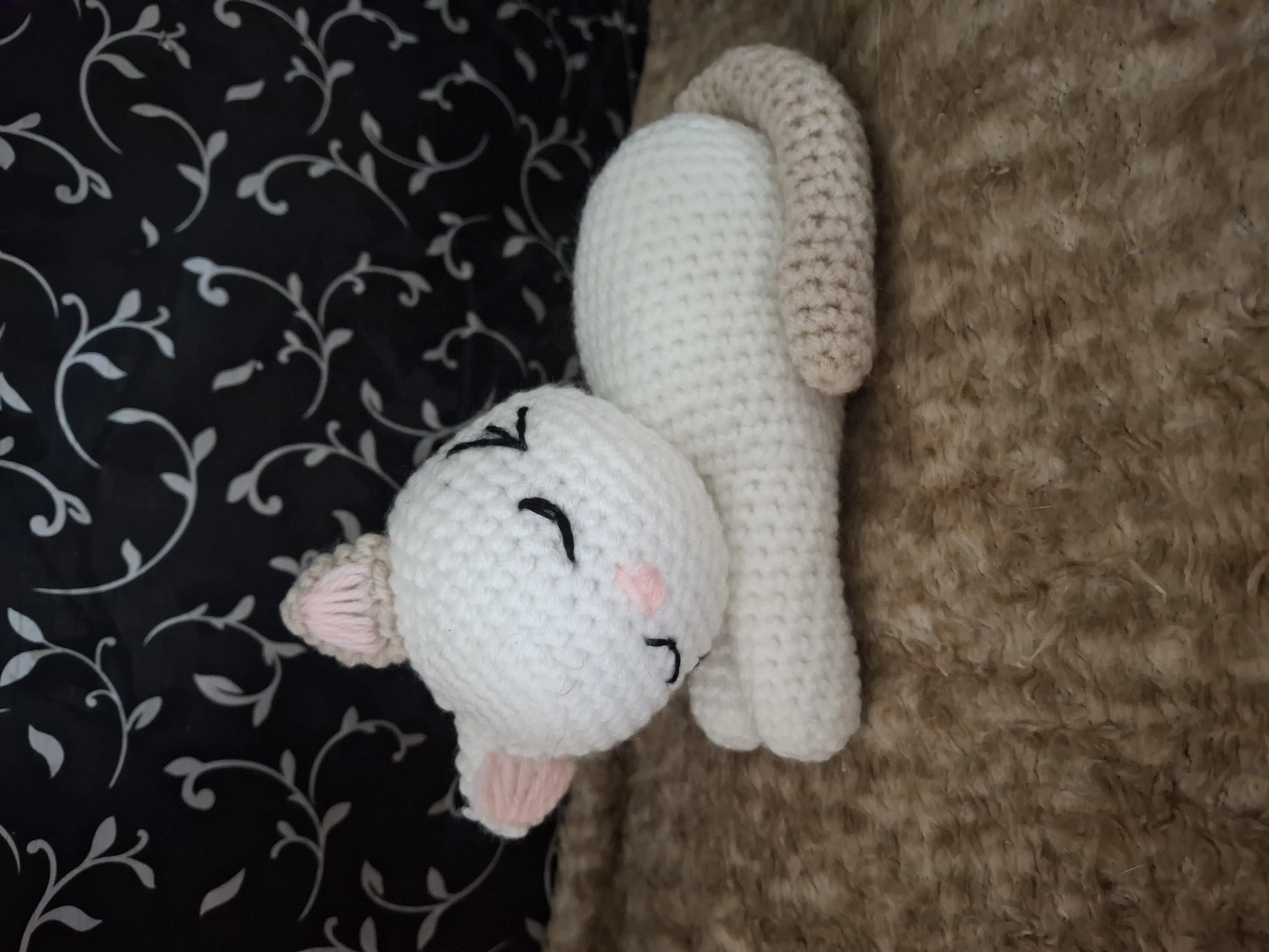 Amigurumi gatito dormido - Imagen 2