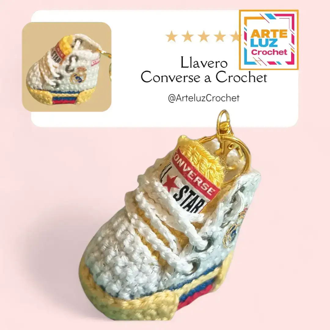 Llaveros a crochet Converse 