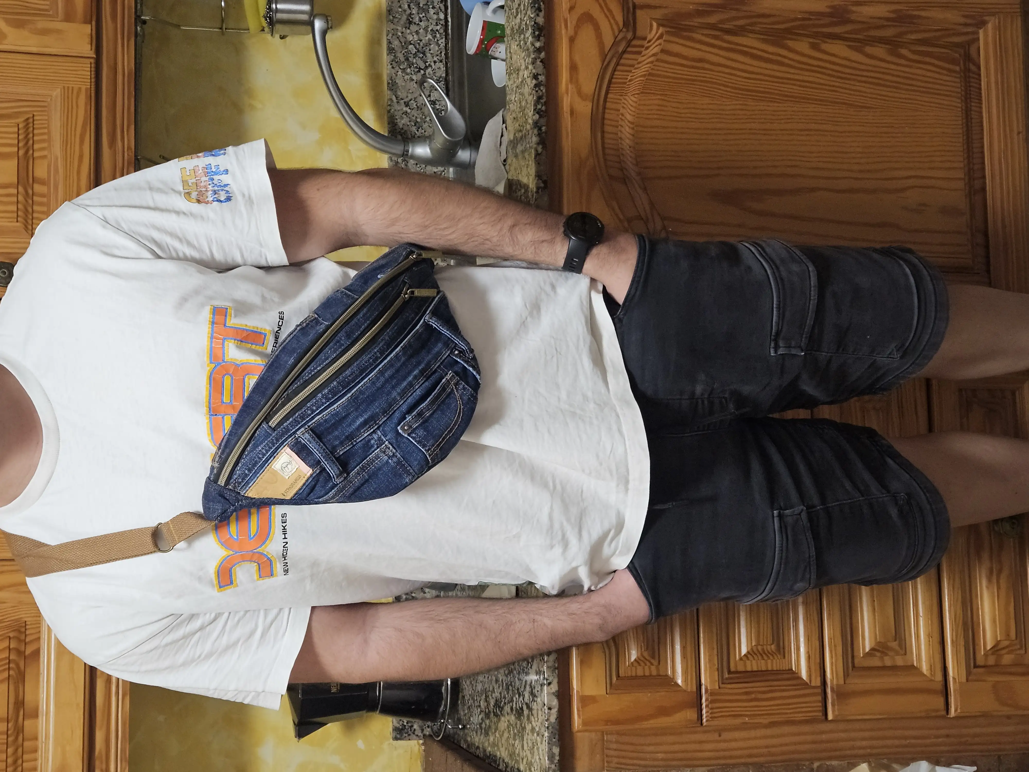 Bolsos y riñoneras artesanales - Imagen 2