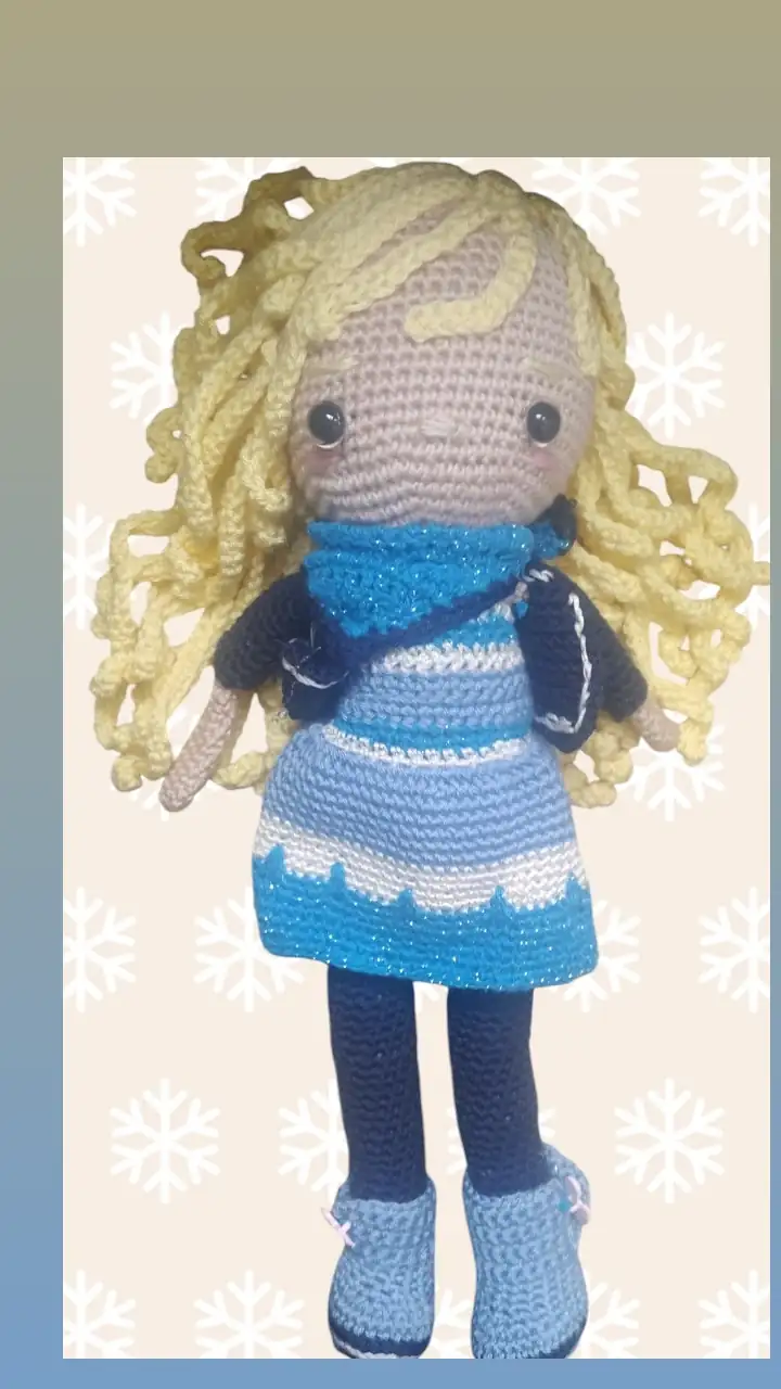 Muñeca amigurumi Lola