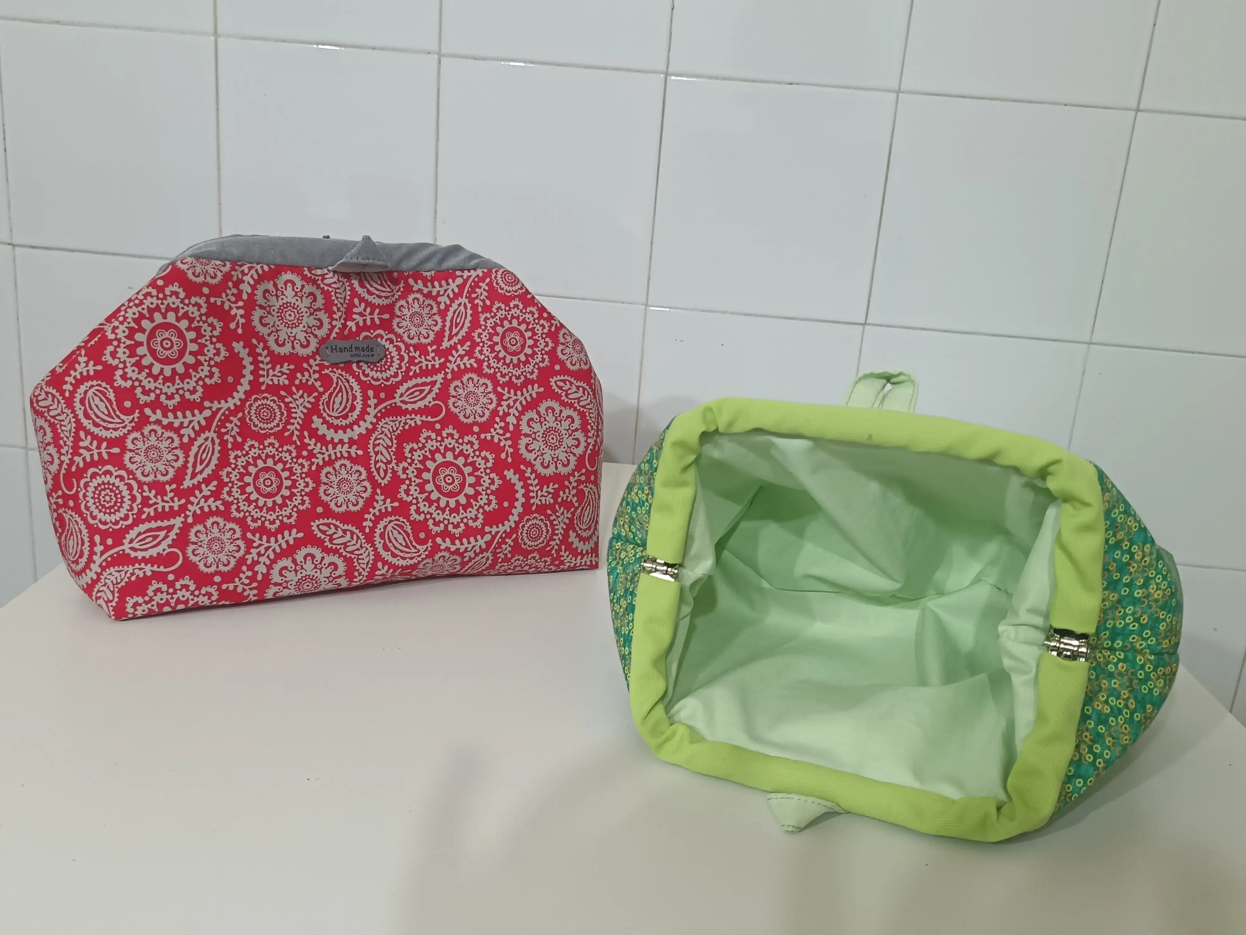 Bolsos con cierre boca de lobo - Imagen 3