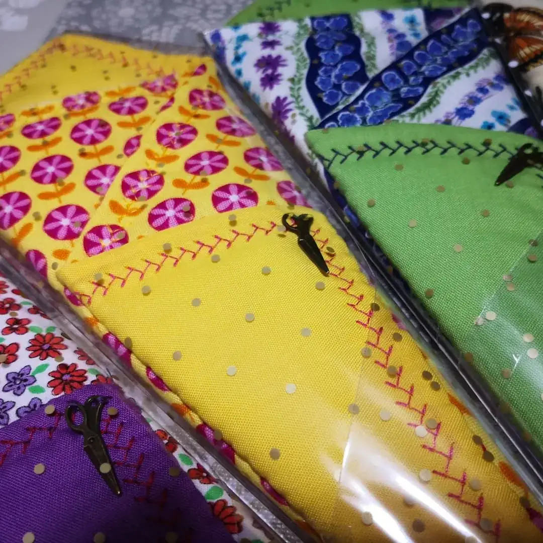 Funda guarda tijerad