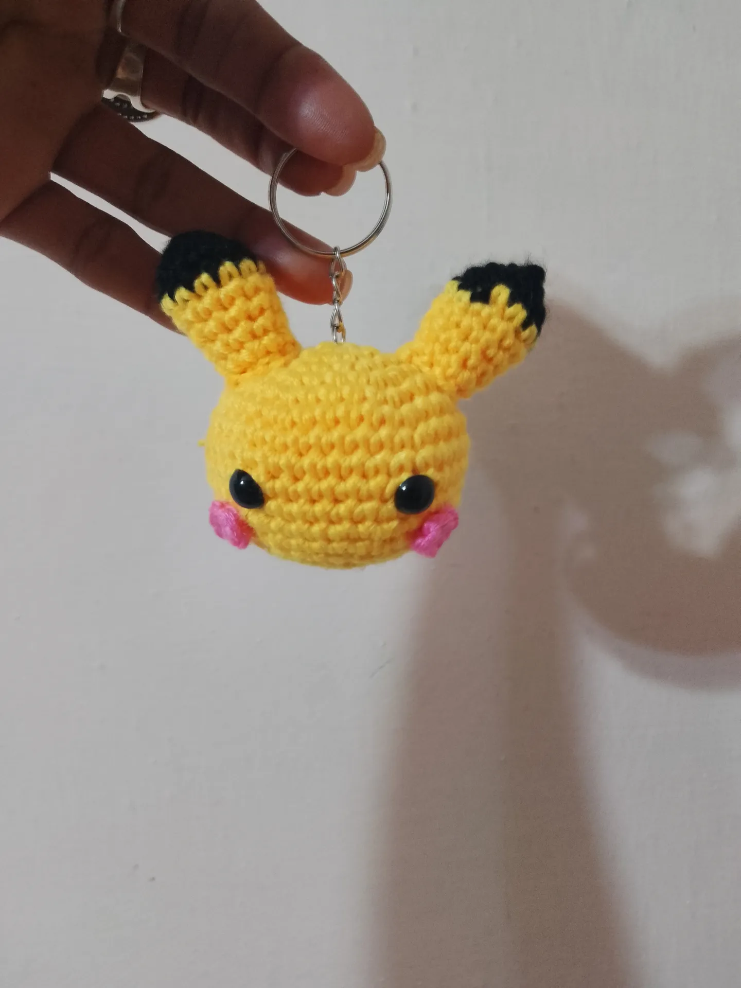 Llaveros tejidos a crochet  - Imagen 3
