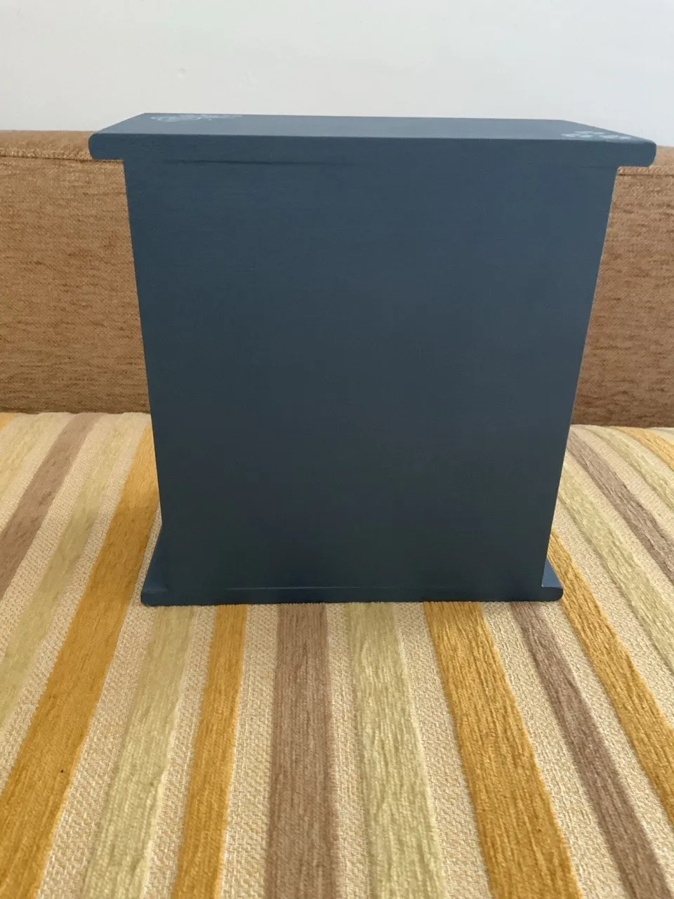 Cómoda de madera - Imagen 3