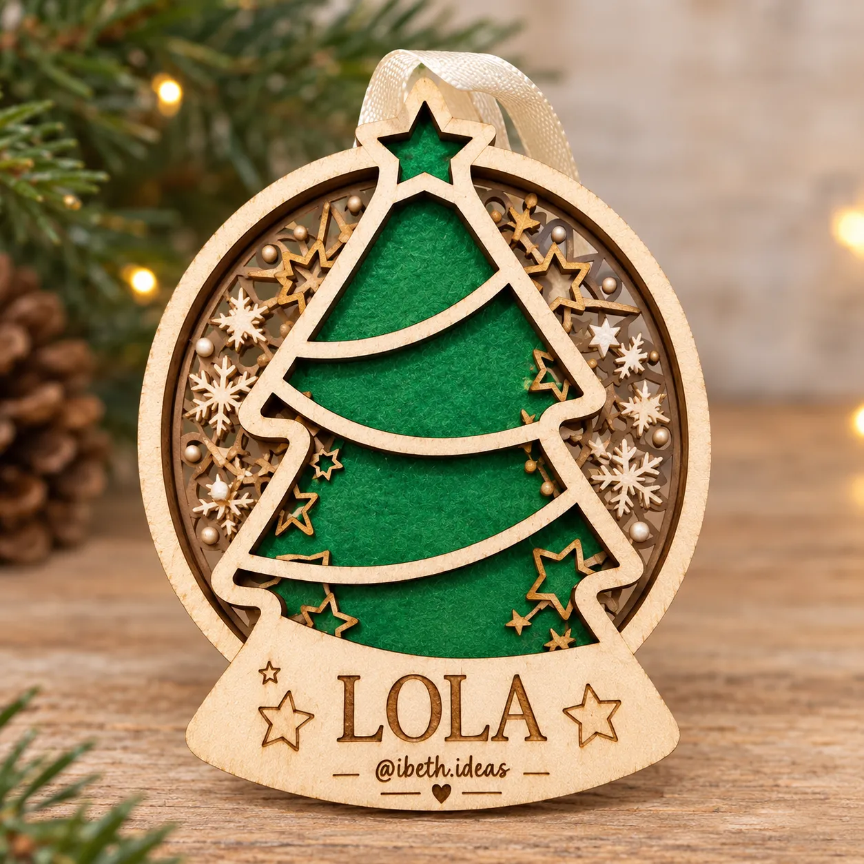 Árbol decorativo para Navidad personalizado con nombre