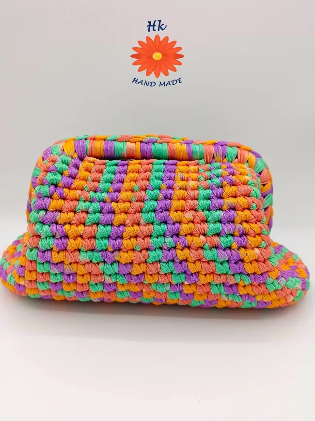Bolso Clutch Tejido en Ganchillo con trapillo