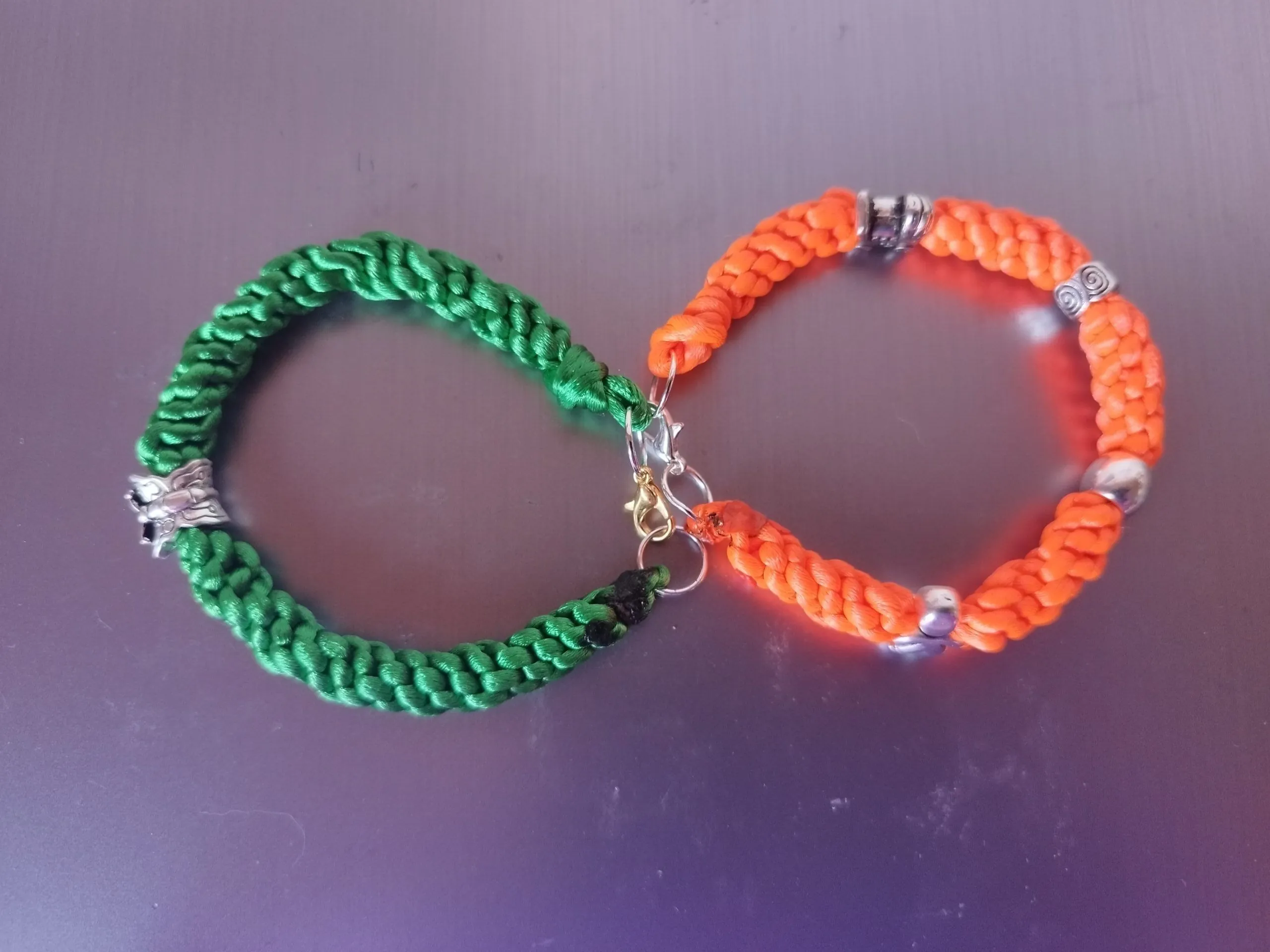 Pulseras de cordón - Imagen 4