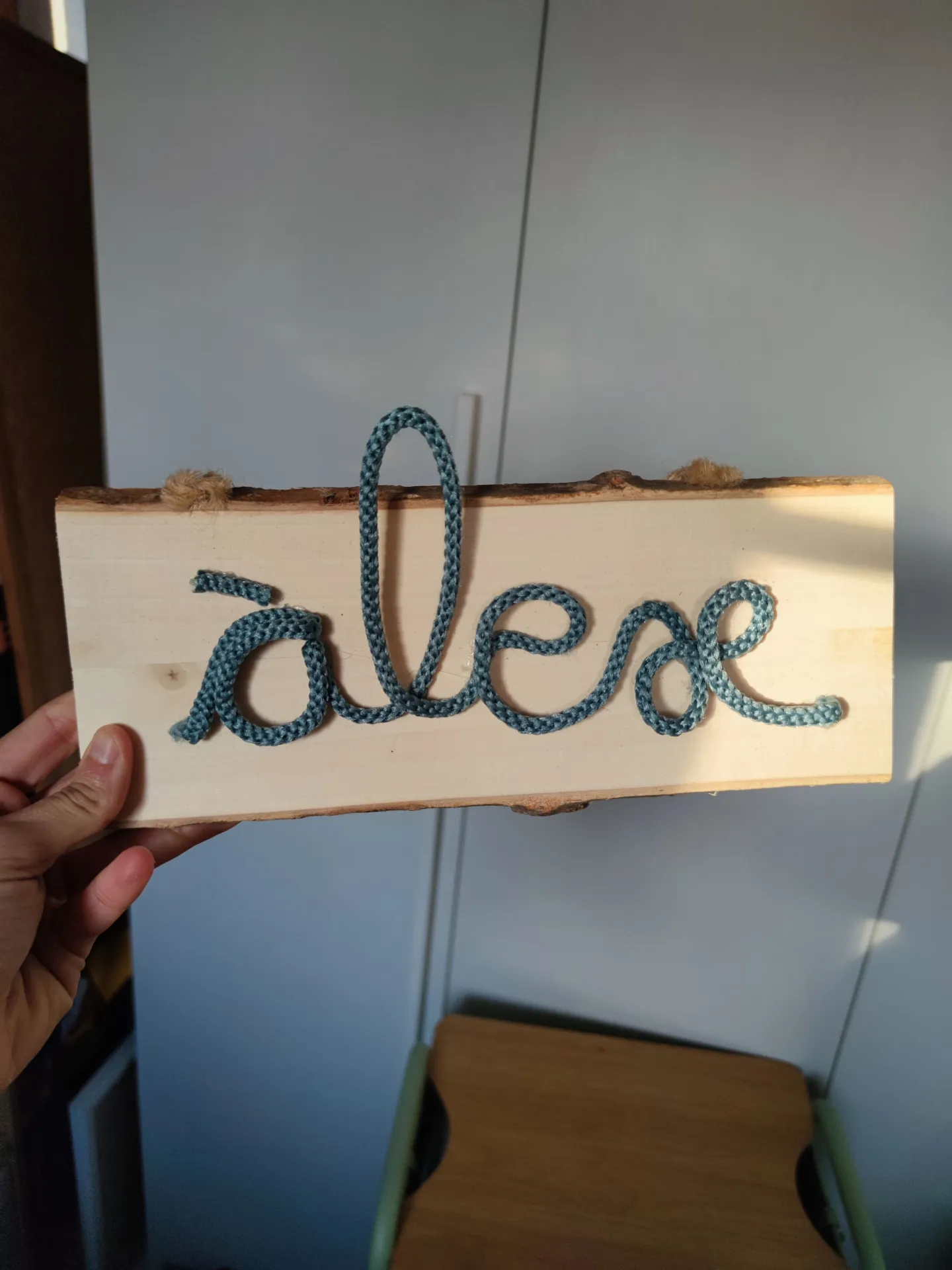Cartel de madera con nombre - Imagen 4