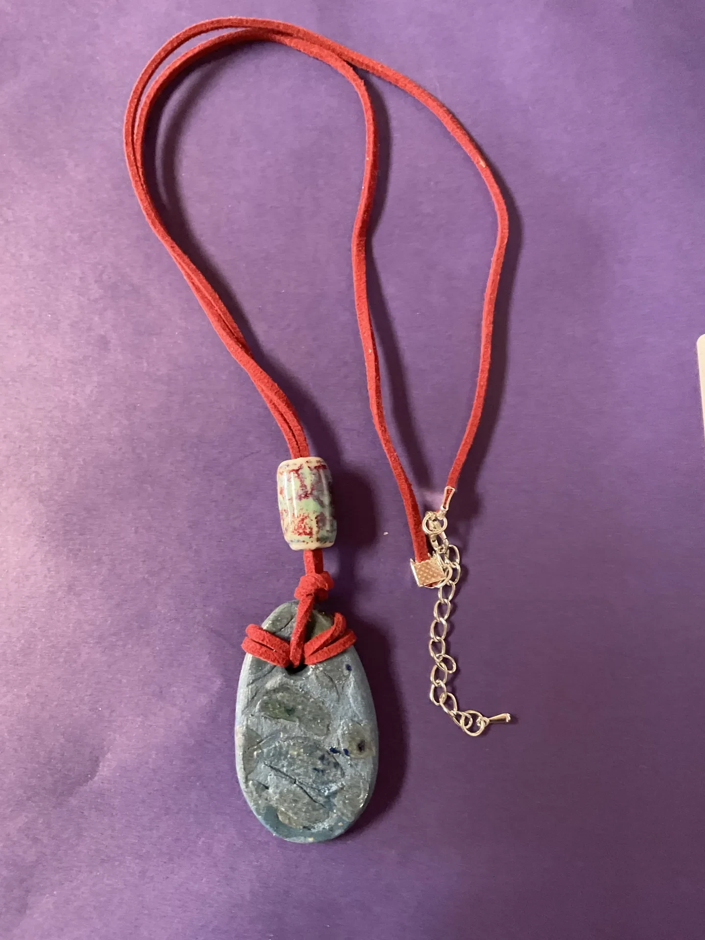 Collar en cerámica