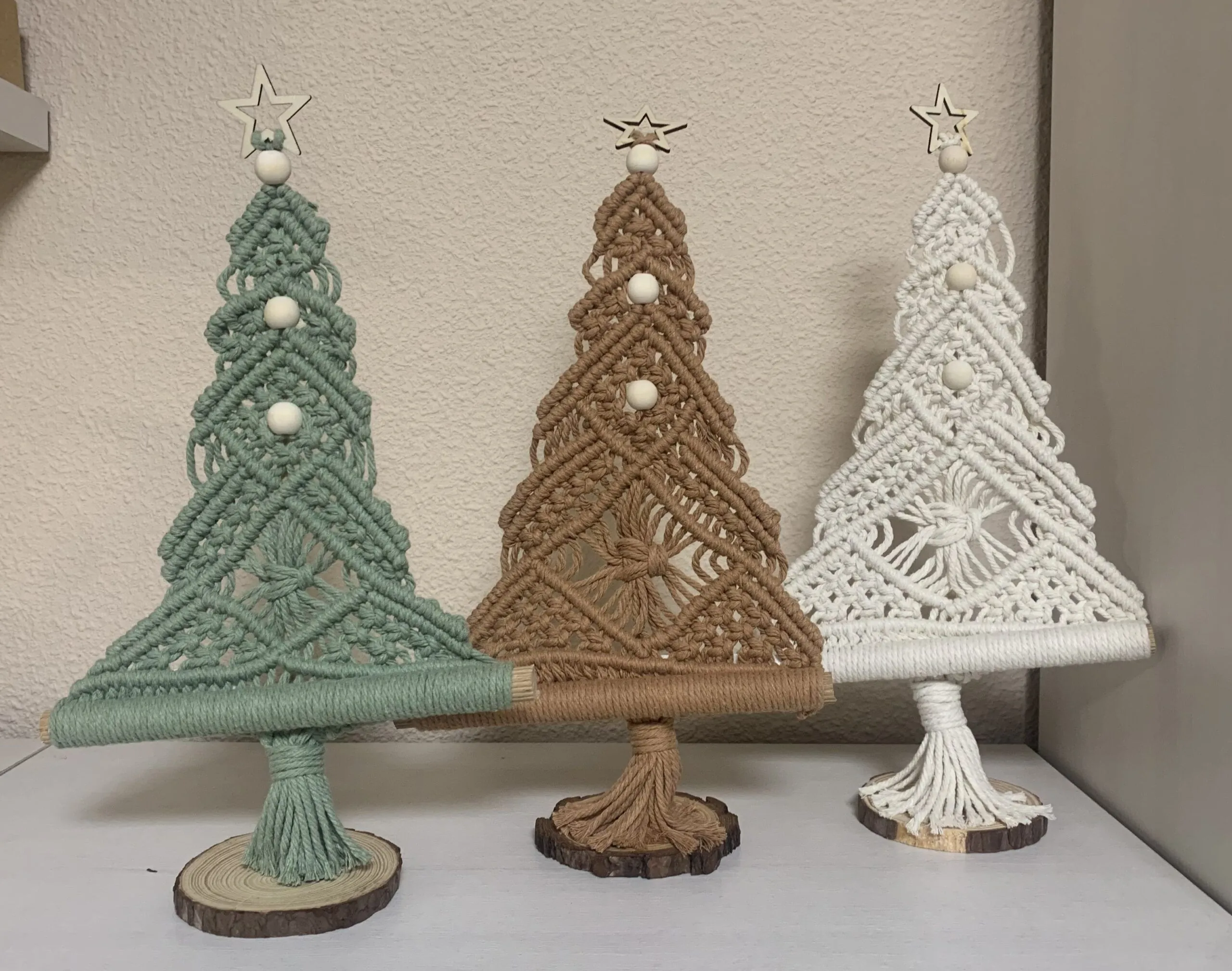 Macramé Arbol de Navidad de sobremesa - Imagen 4
