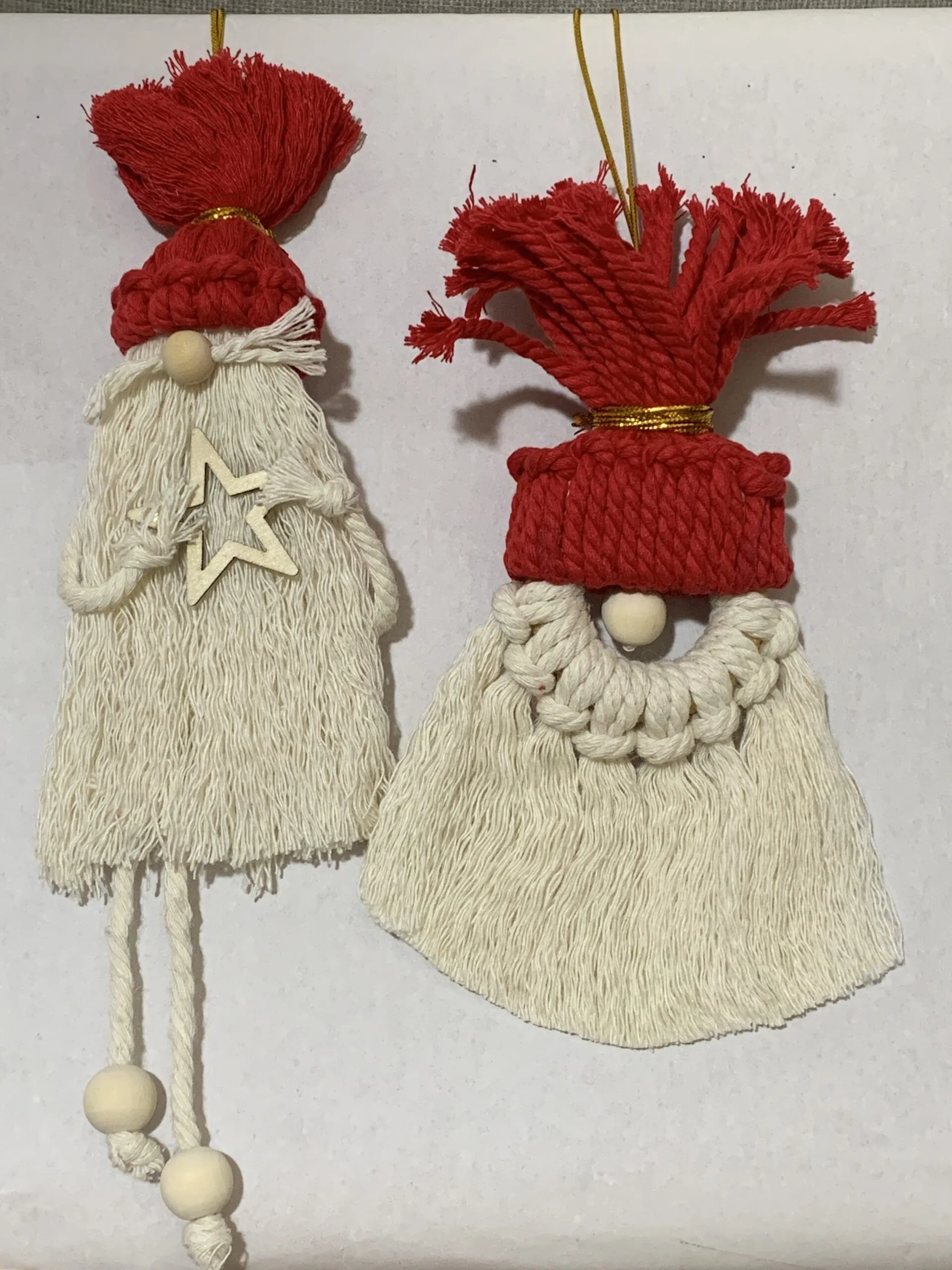 Macramé adorno para árbol (Pareja de Duendes o Noeles) - Imagen 2