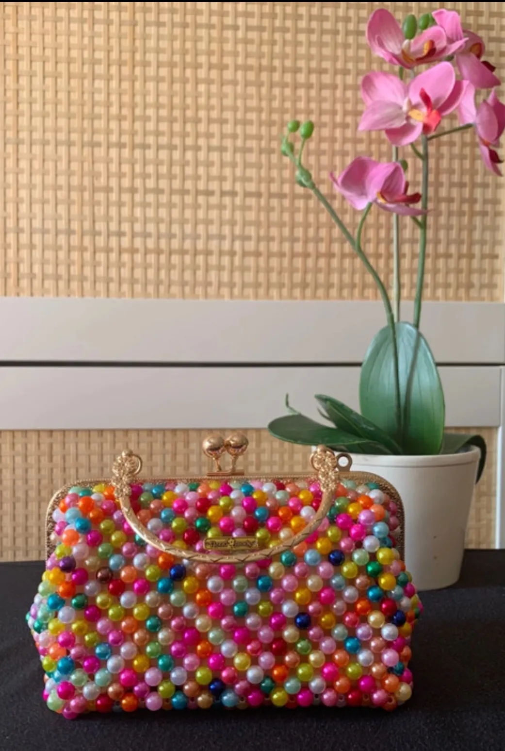 Bolso de perlas arcoíris  - Imagen 2