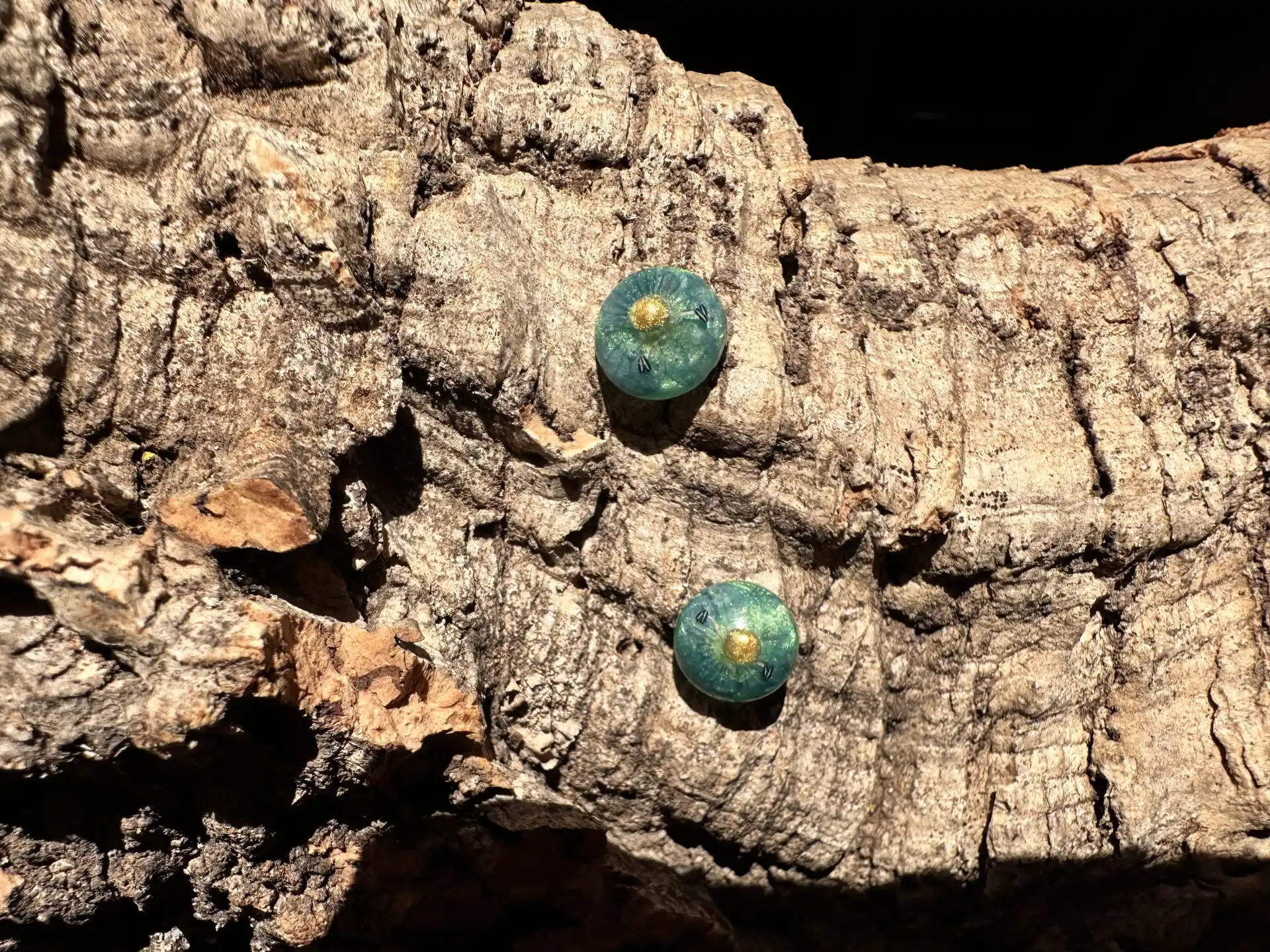 Pendientes botón verdes - Imagen 2
