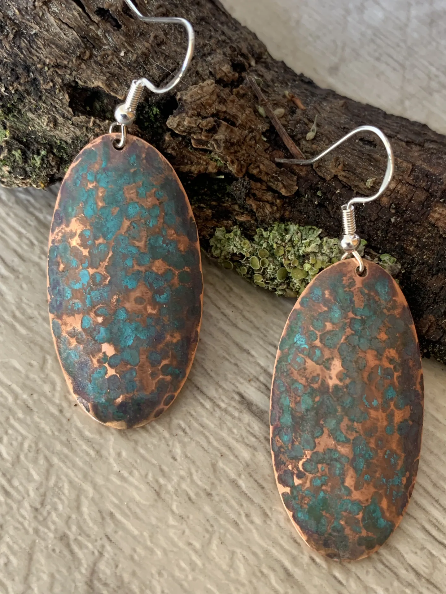 Pendientes de cobre y pátina azul turquesa