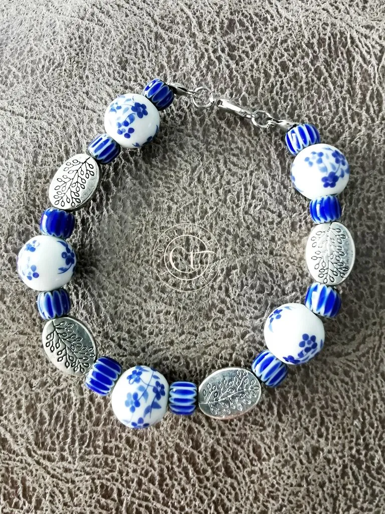 Pulsera plateada de cerámica, Millefiori y zamak.