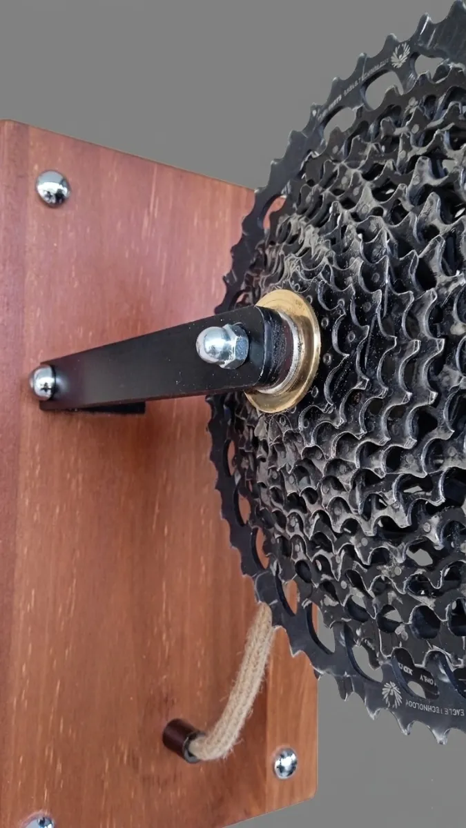Lámpara con cassettes de bicicleta MTB - Imagen 5