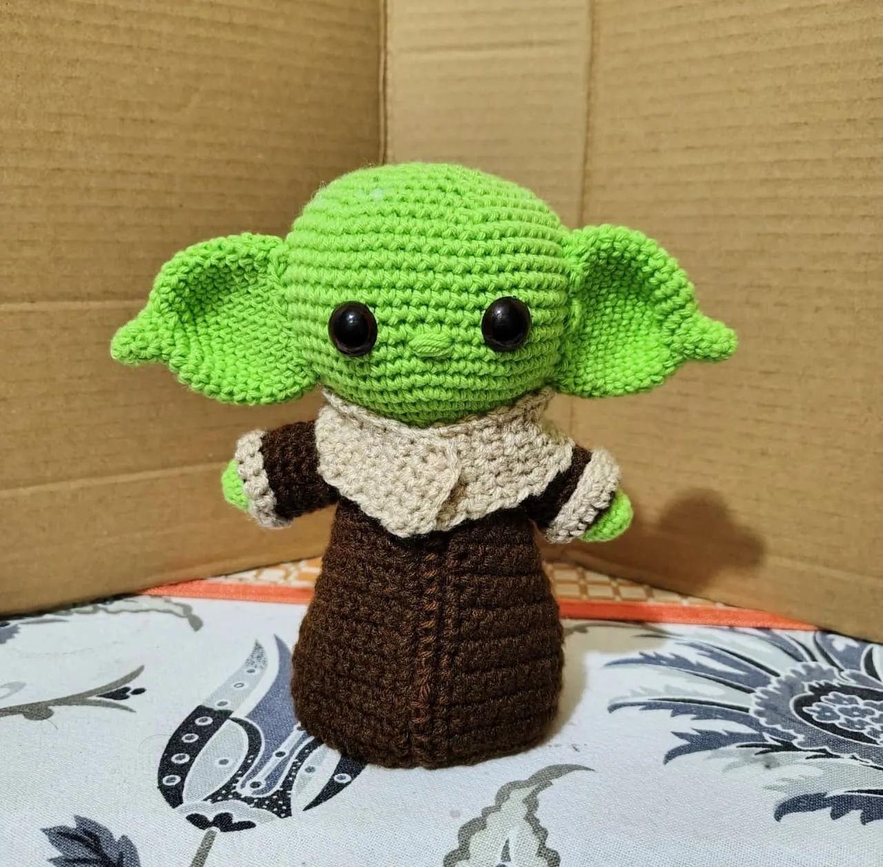 Amigurumi Yoda o baby Yoda - Imagen 2