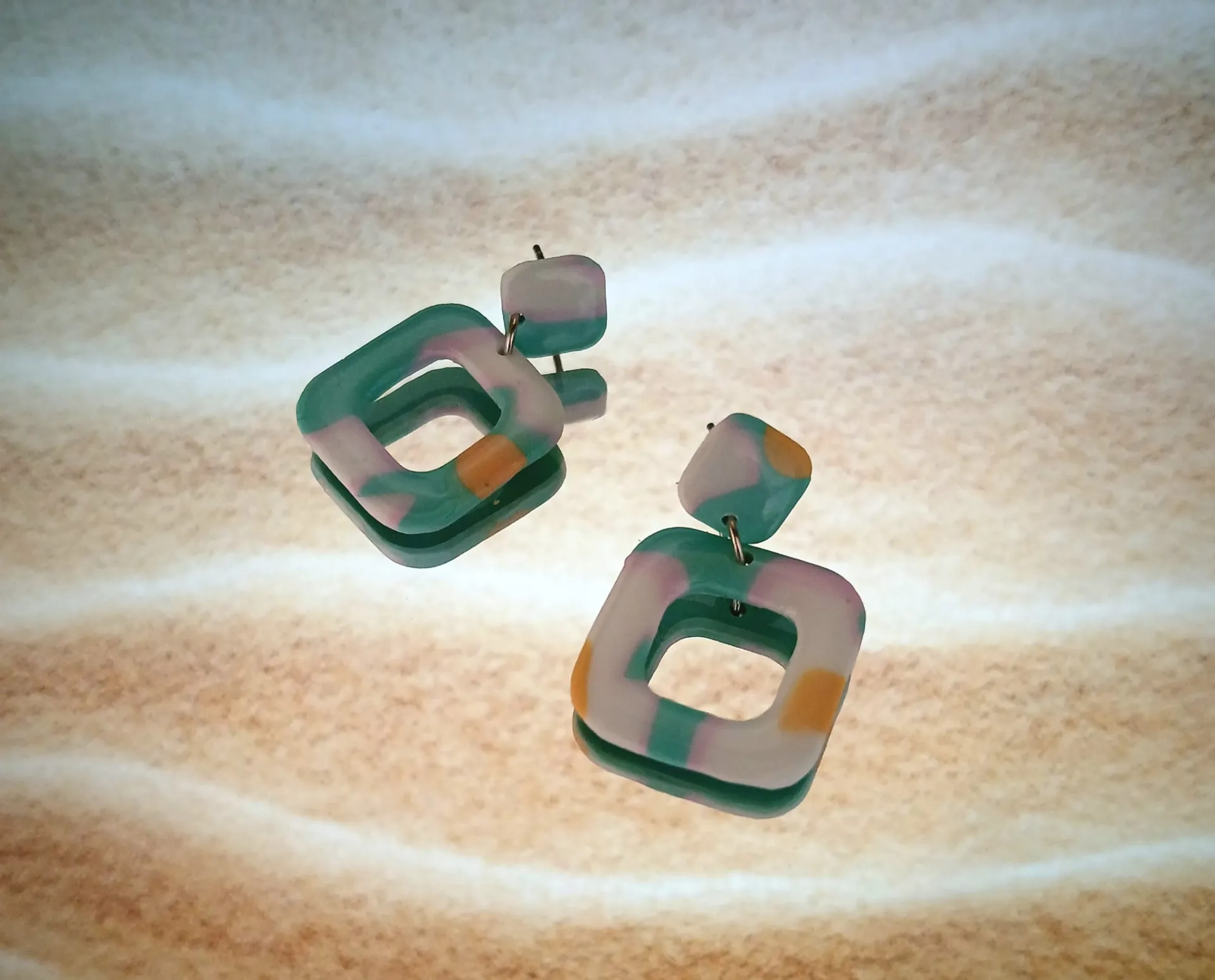Pendientes Nido pequeño