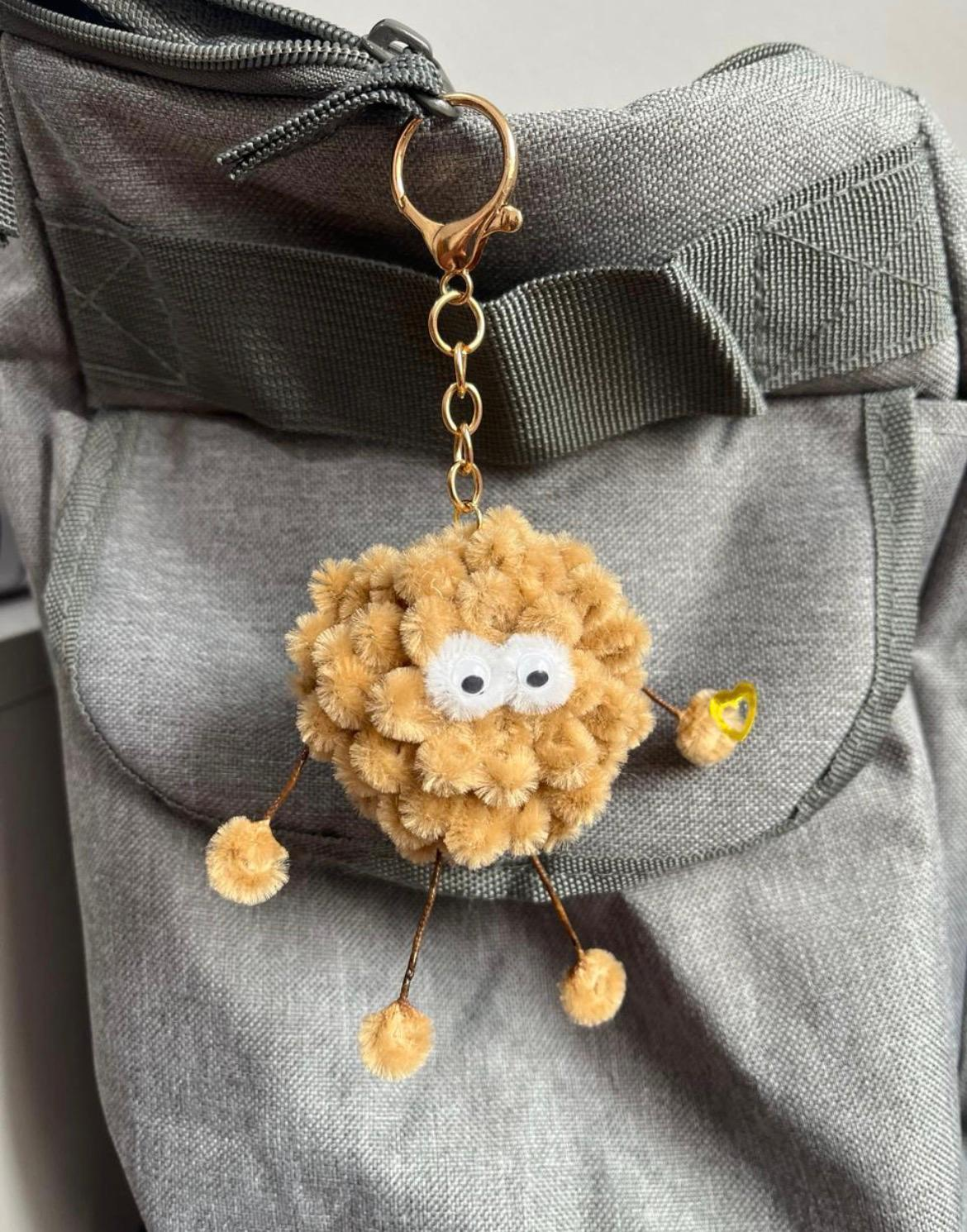 Charm llavero con limpiapipas - Imagen 3