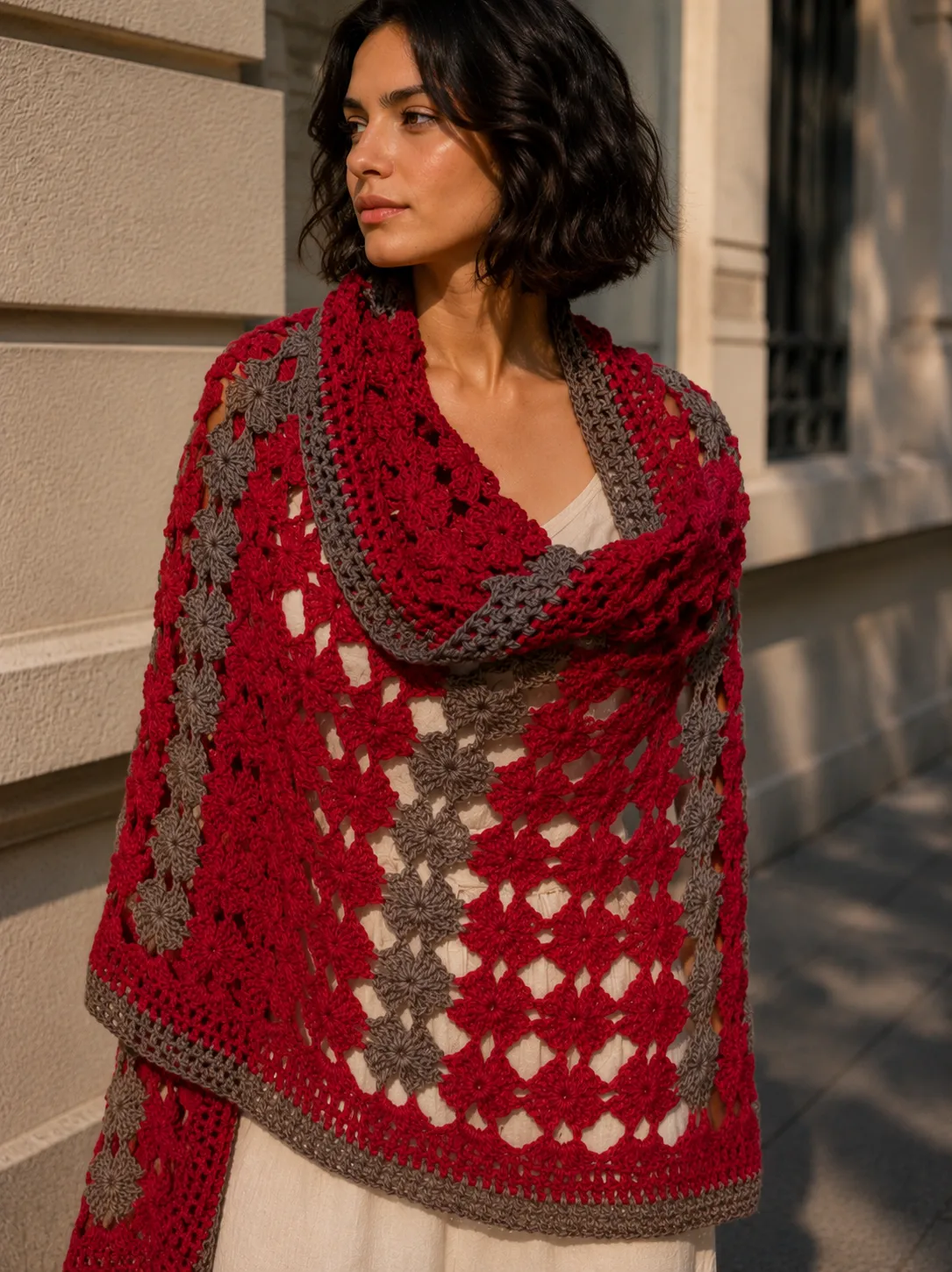Chal rectangular viscosa rojo y gris - Imagen 4