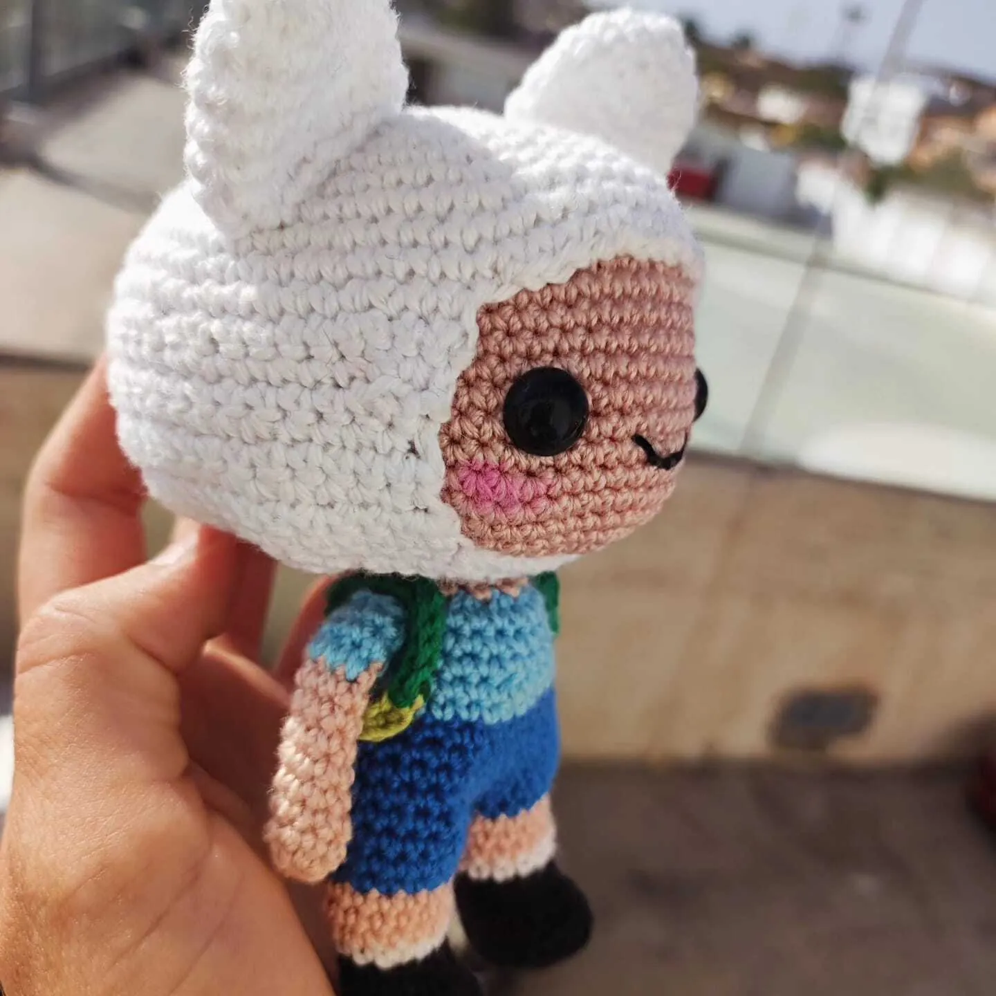 Amigurumi Finn en crochet - Imagen 3