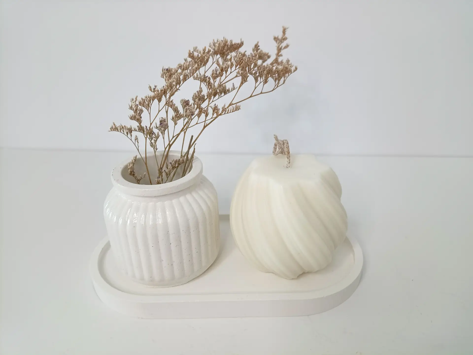 Jarrón decorativo más vela artesanal