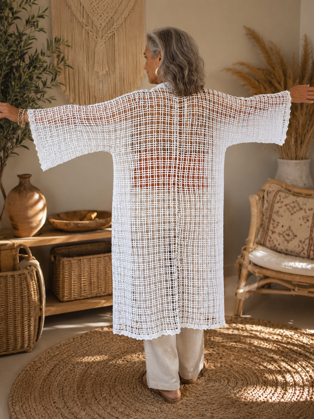 Kimono largo de crochet estilo boho-chic - Imagen 3